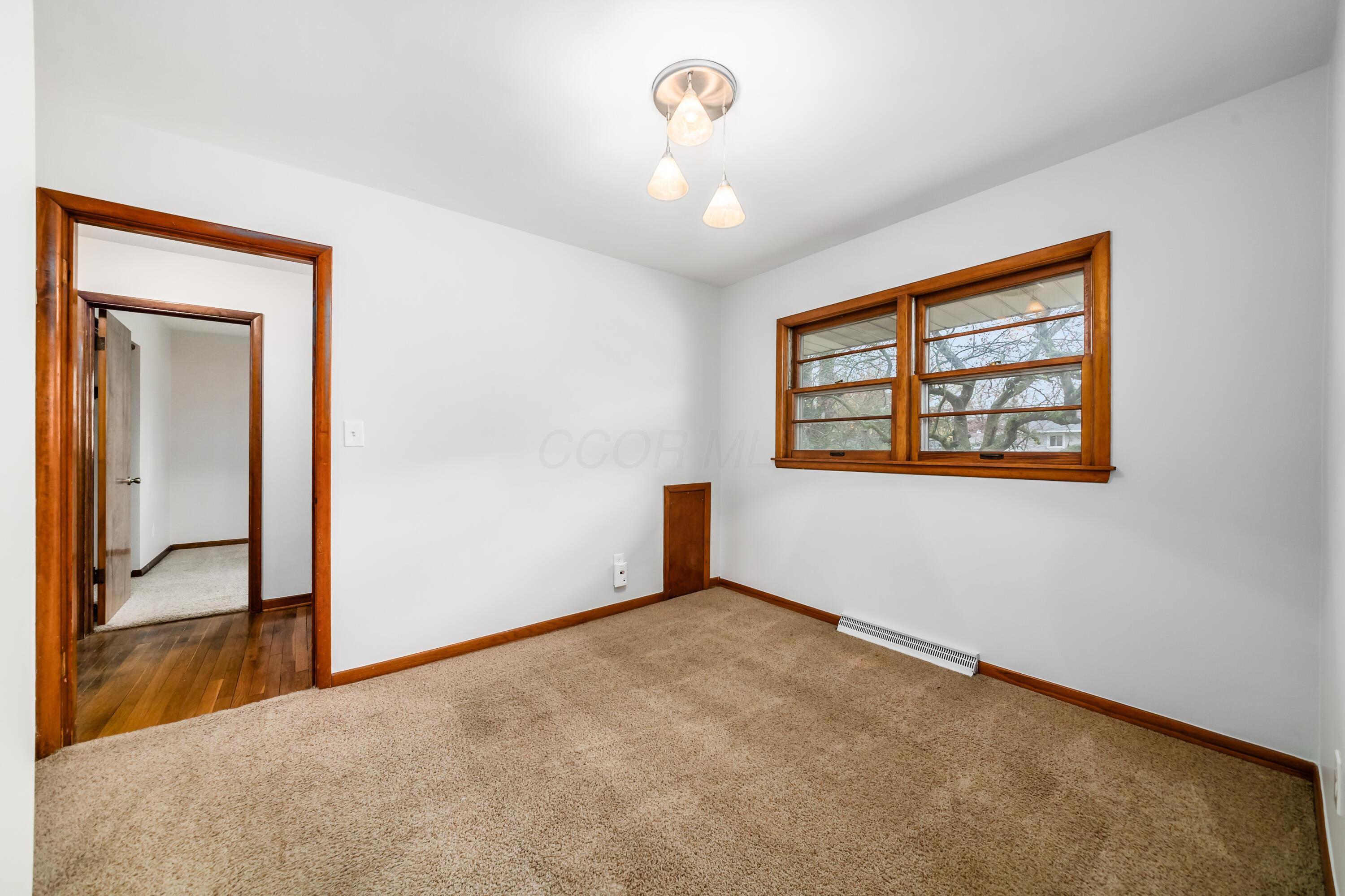 337 Ottawa Avenue