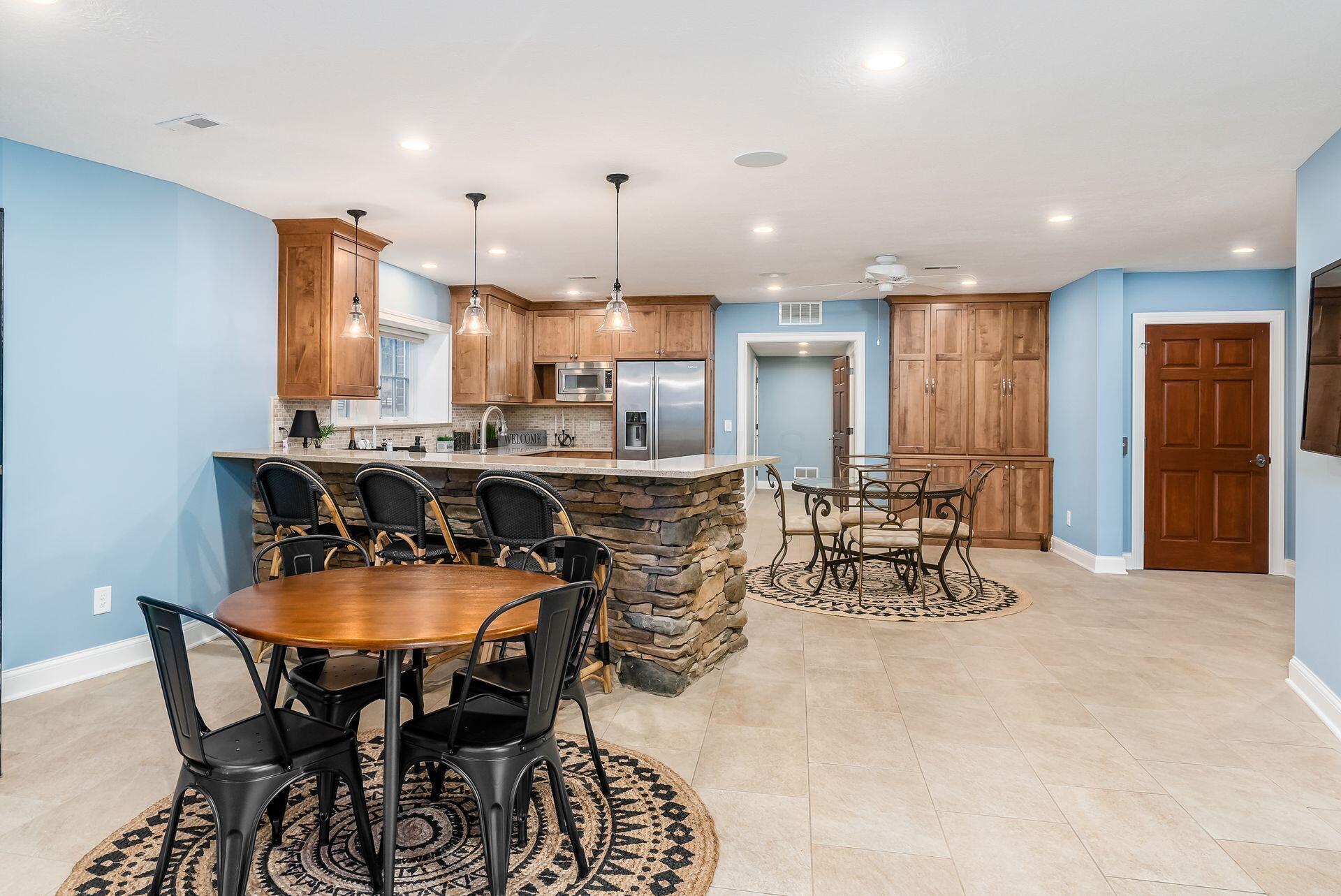 10492 Allen Road