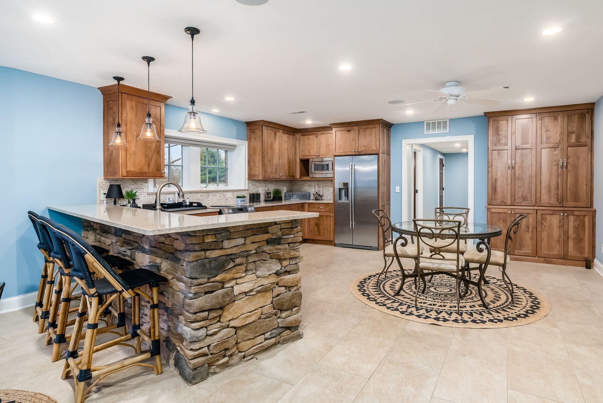 10492 Allen Road