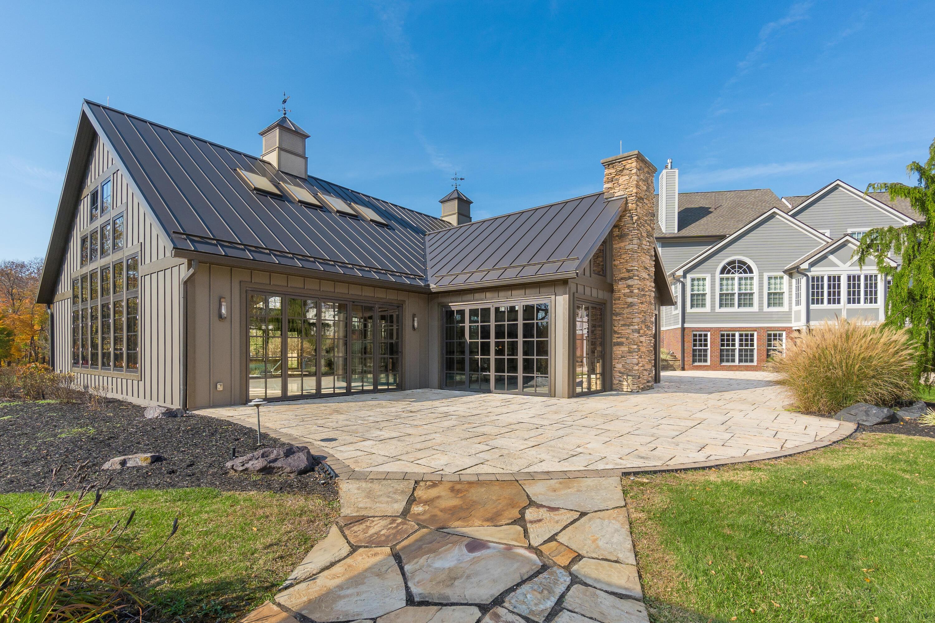 10492 Allen Road