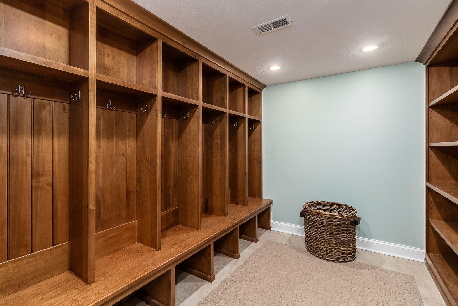10492 Allen Road