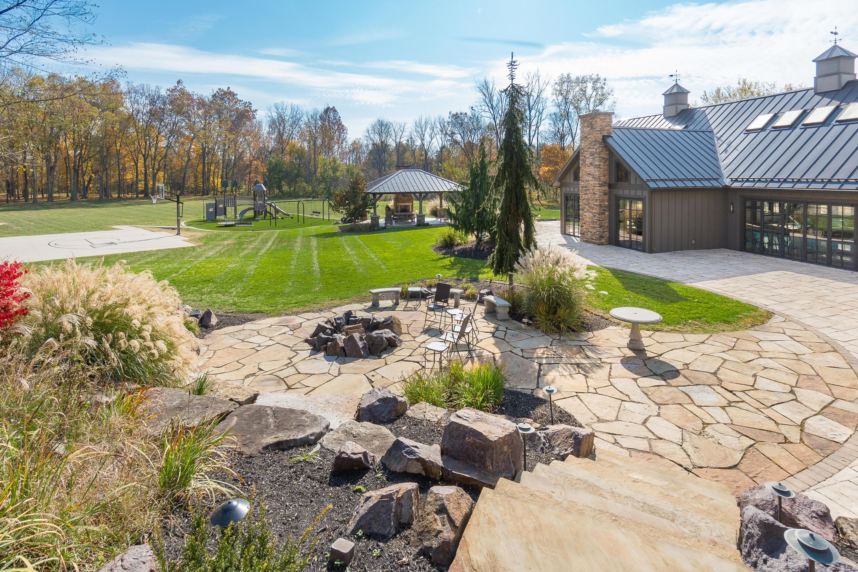 10492 Allen Road