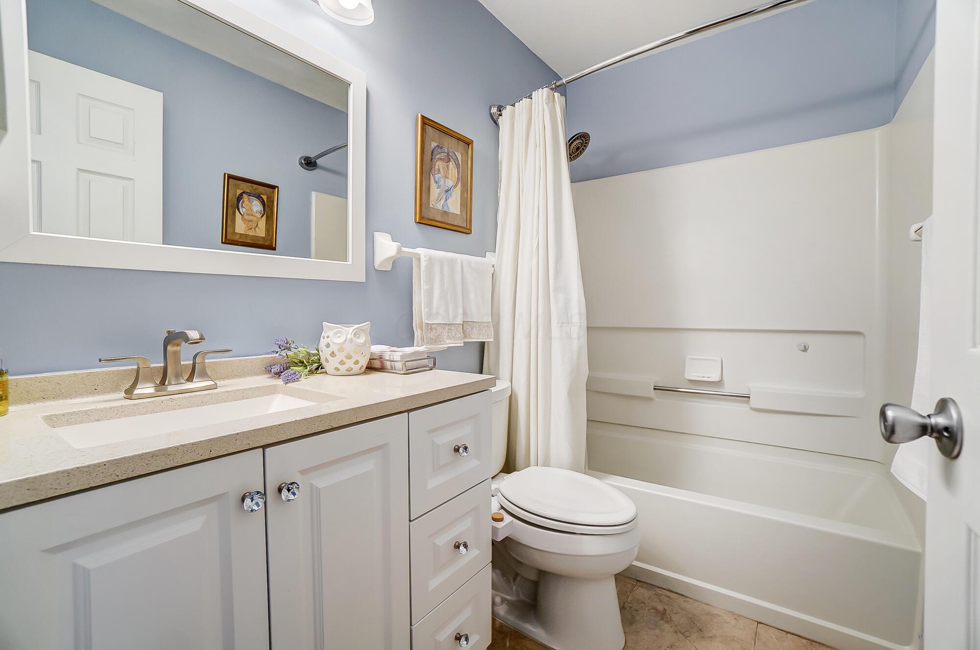 2401 Winona Drive, 87A