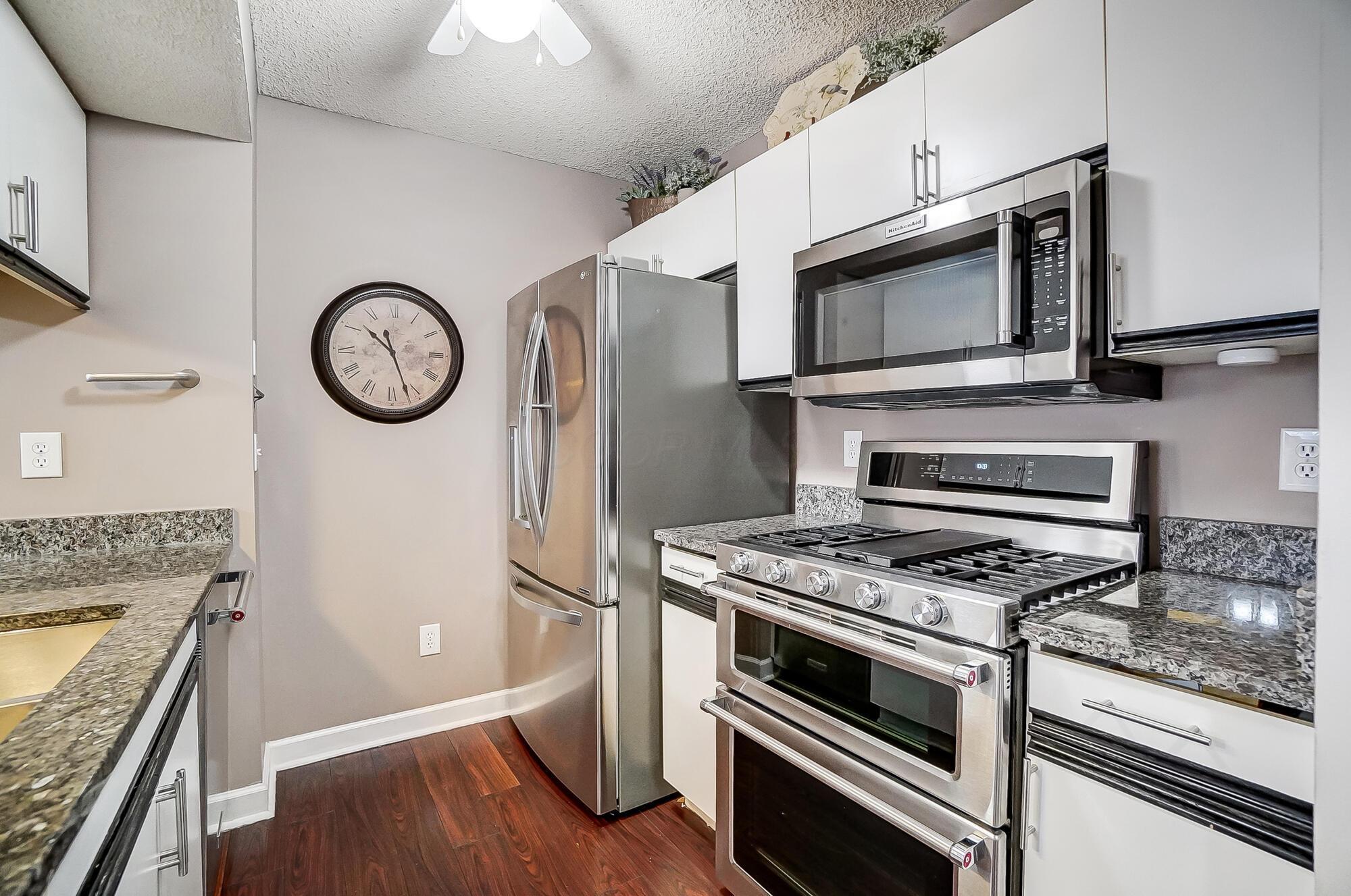 2401 Winona Drive, 87A