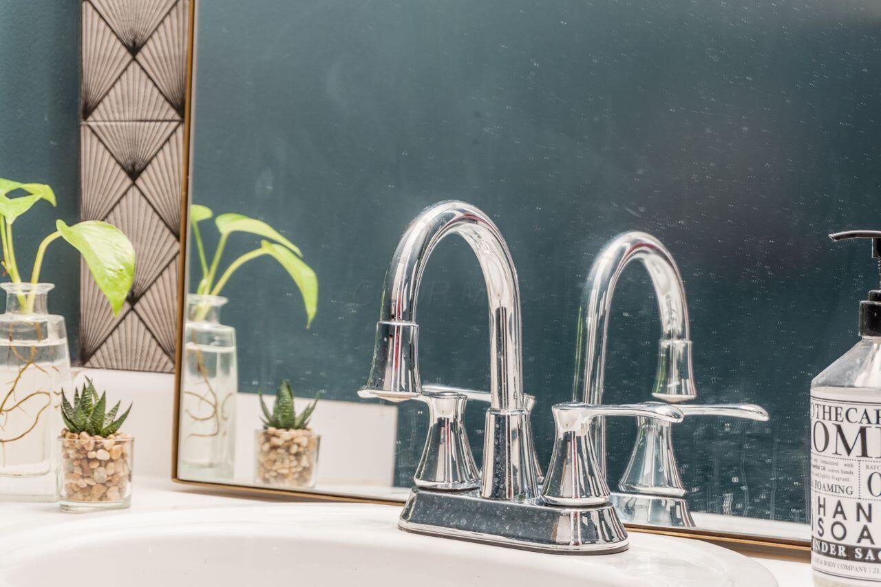 6705 Axtel Drive, 5C