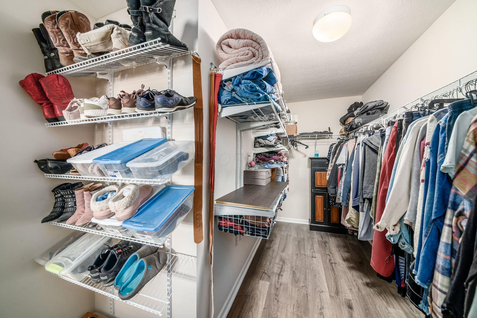 7129 Holderman Street