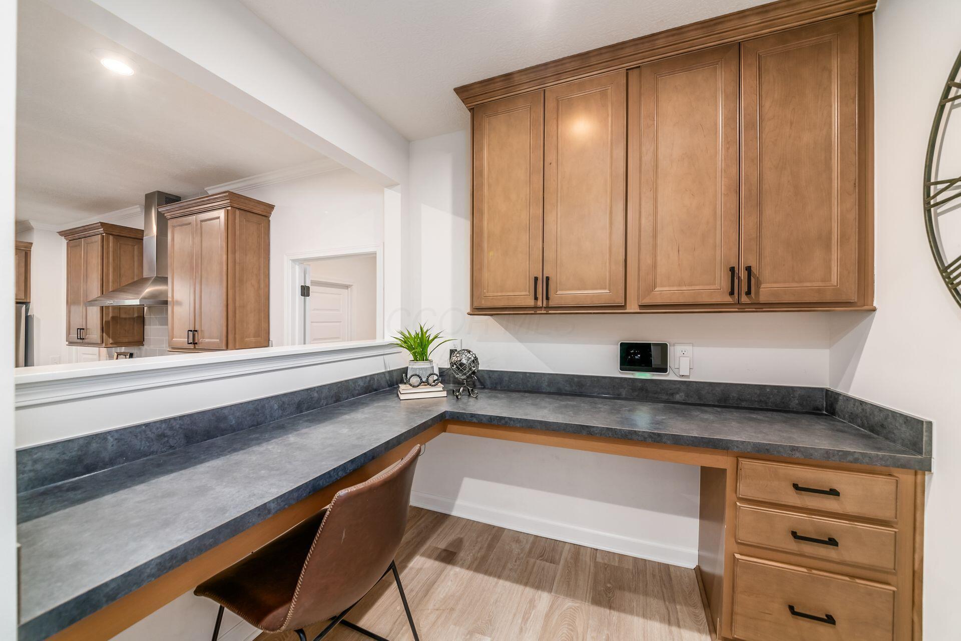 994 Ping Lane