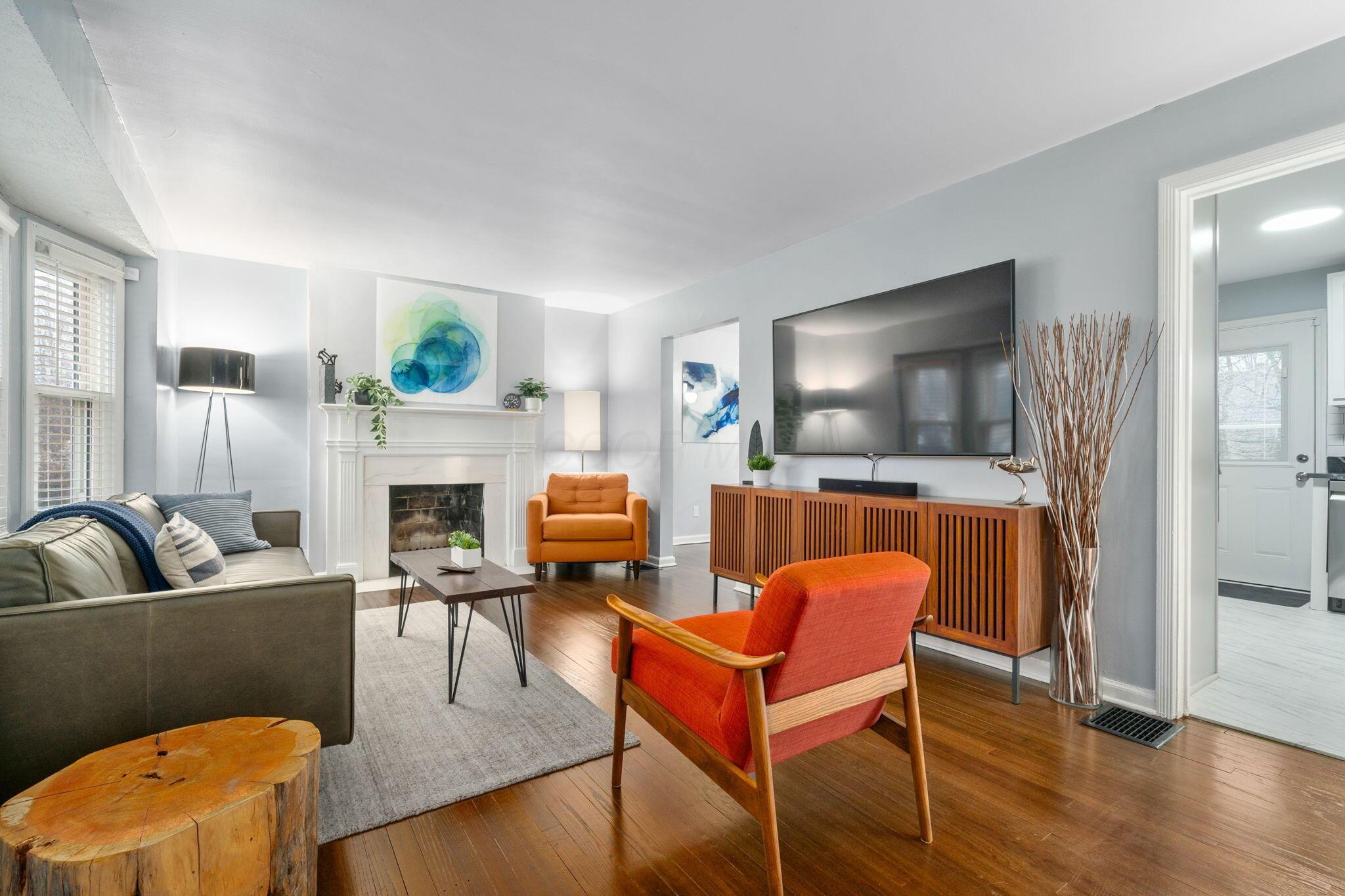 1884 Greenway Avenue S