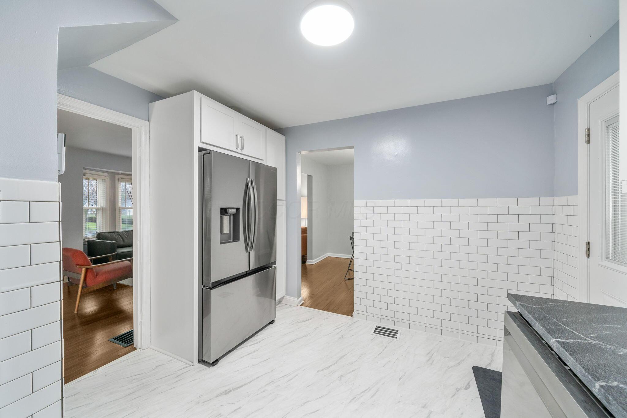 1884 Greenway Avenue S