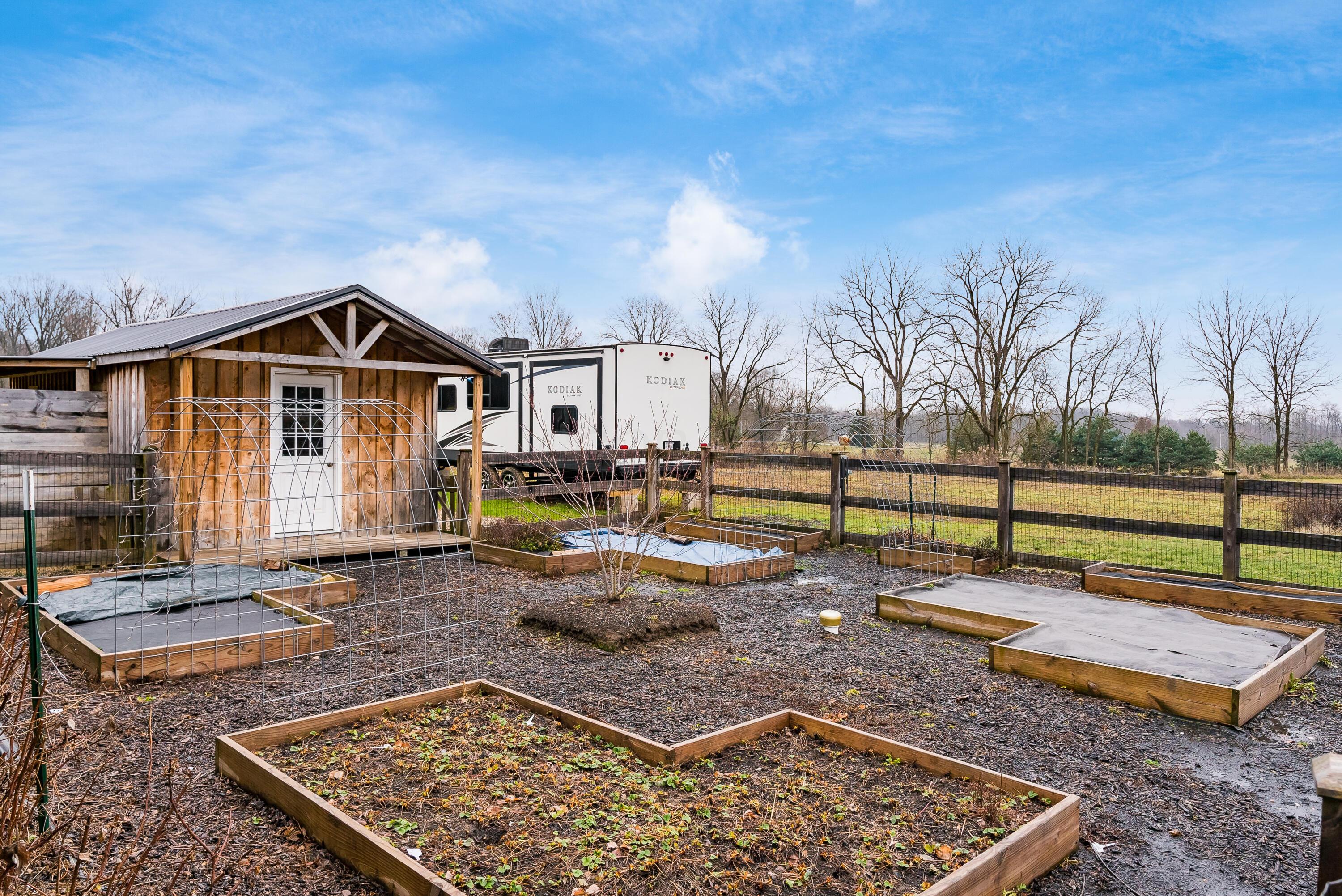 4085 County Road 98