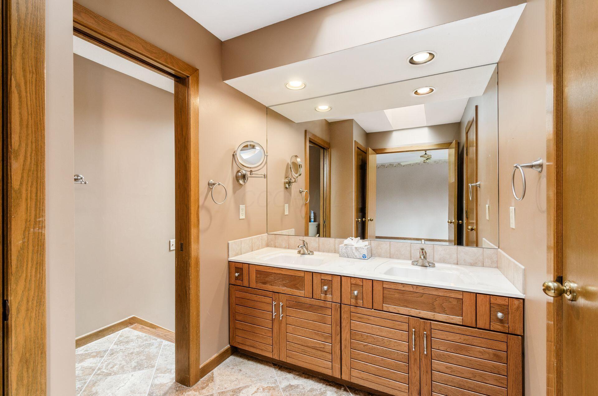 6110 Sugarmaple Court