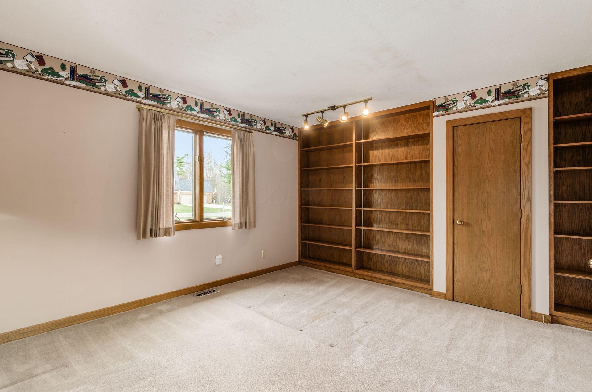 6110 Sugarmaple Court