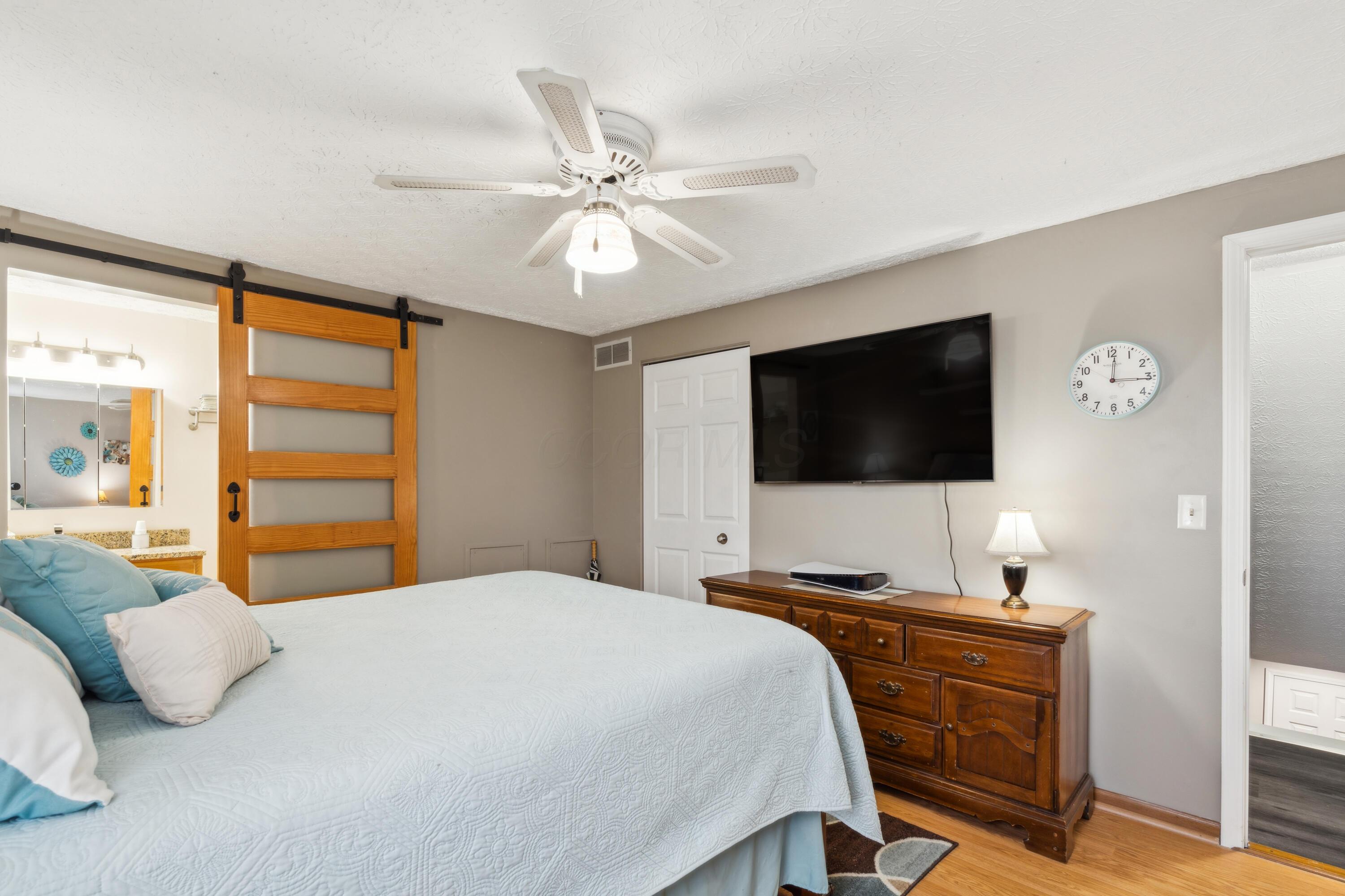 281 Cross Country Drive S, C