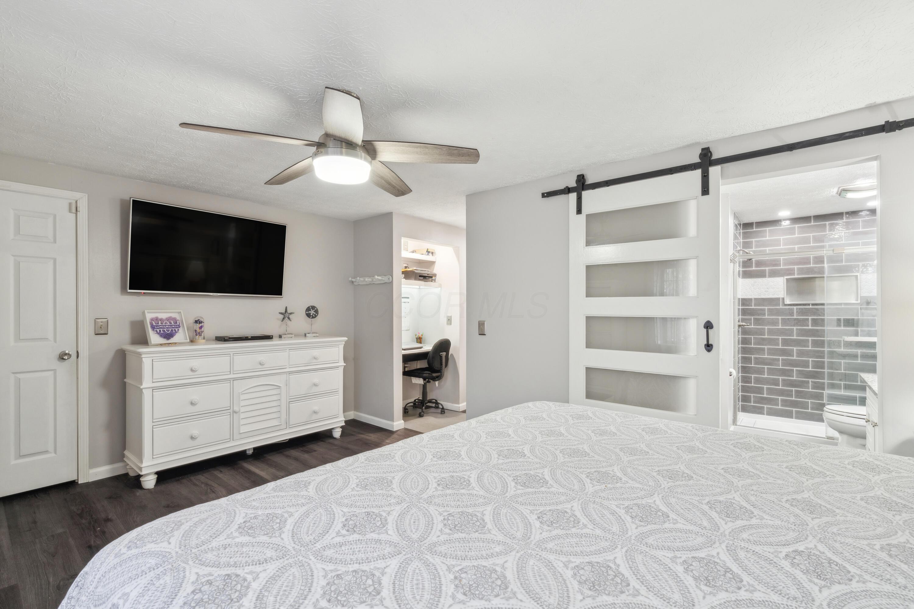 281 Cross Country Drive S, C