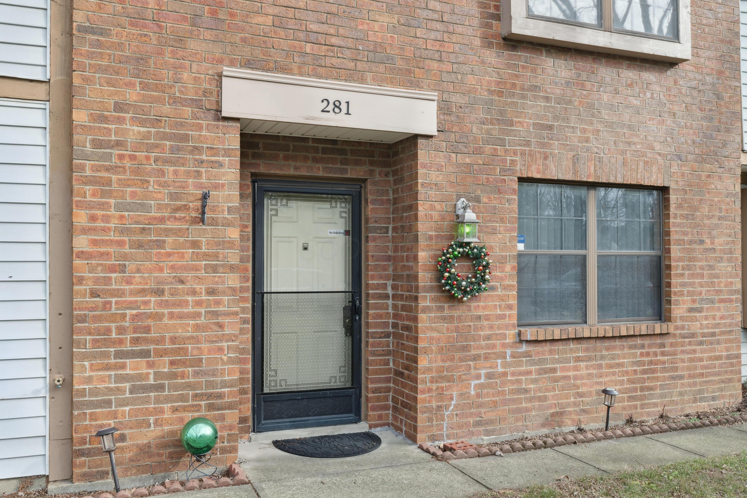 281 Cross Country Drive S, C