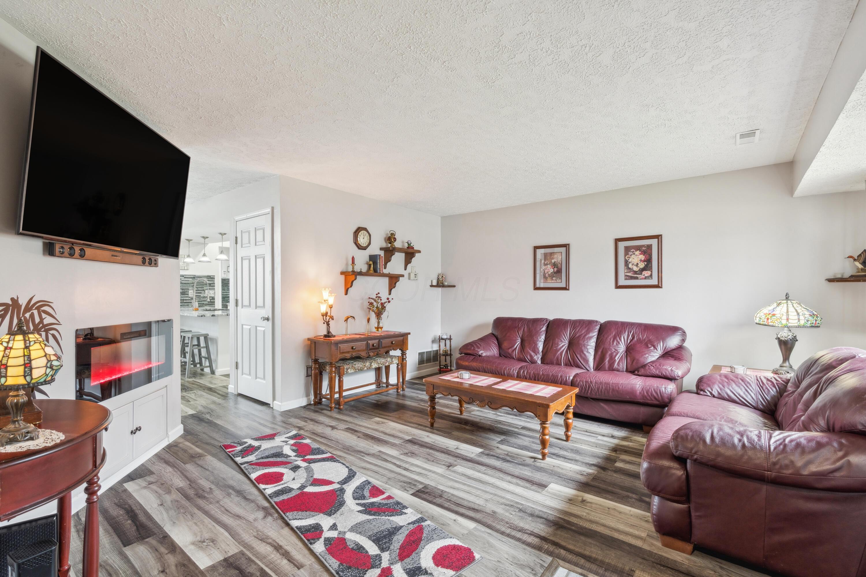 281 Cross Country Drive S, C