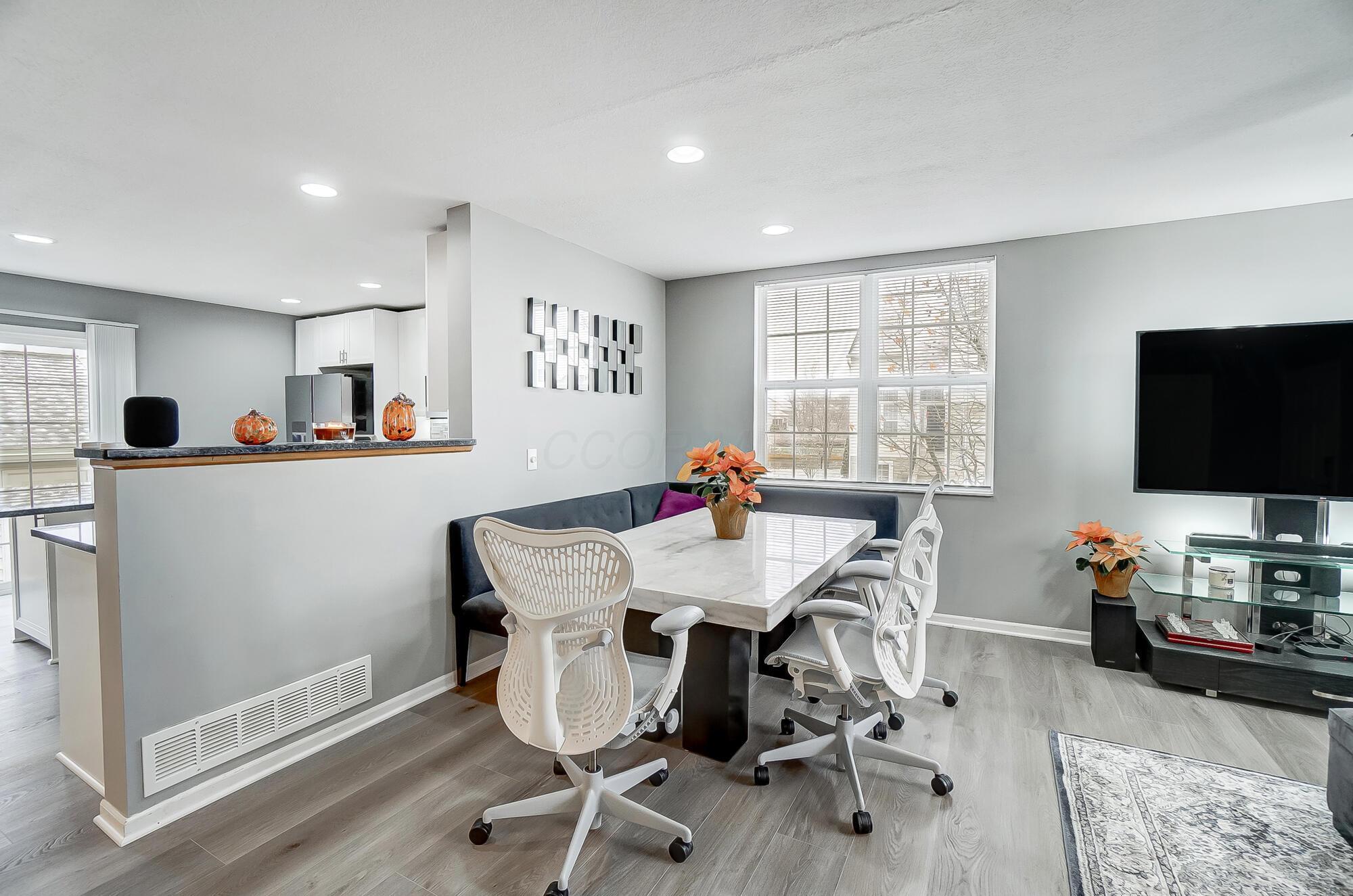 5779 Colts Gate Drive, 44