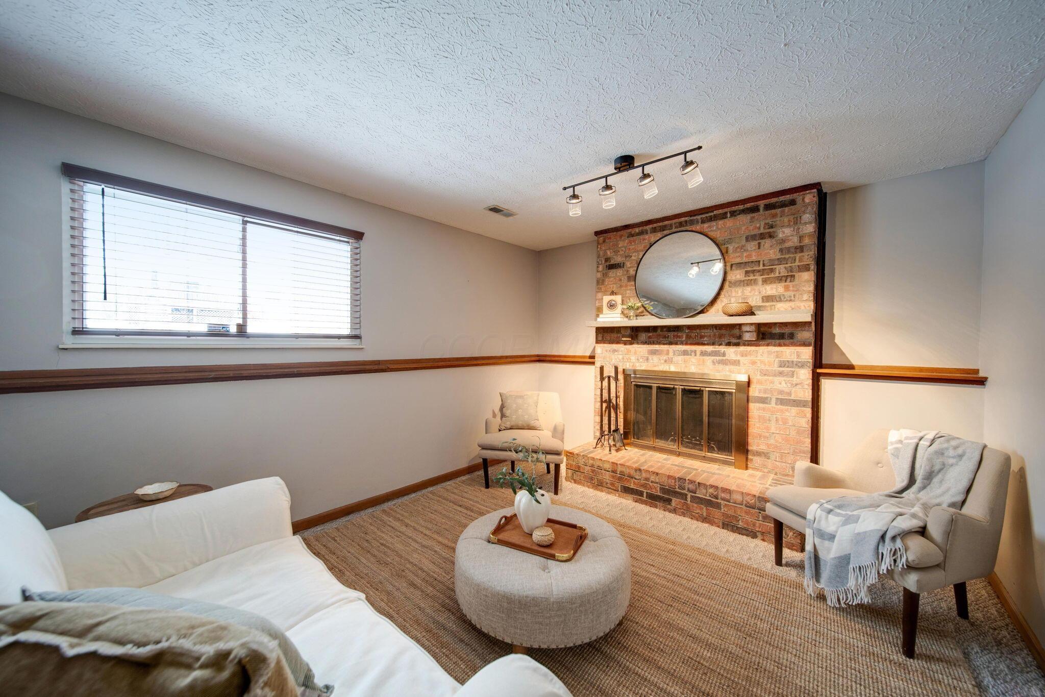 8393 Seabright Drive