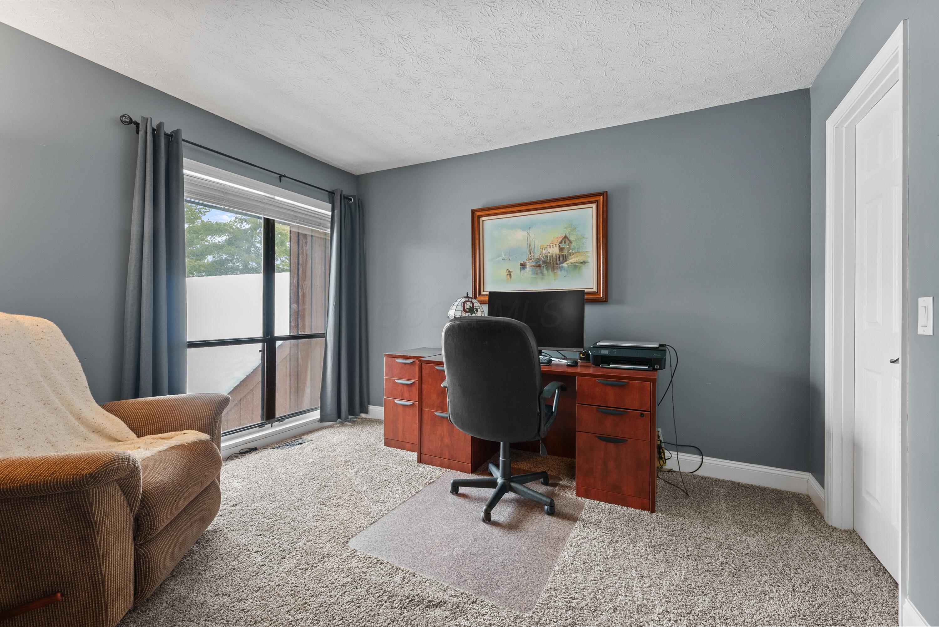 5031 Chuckleberry Lane, 3