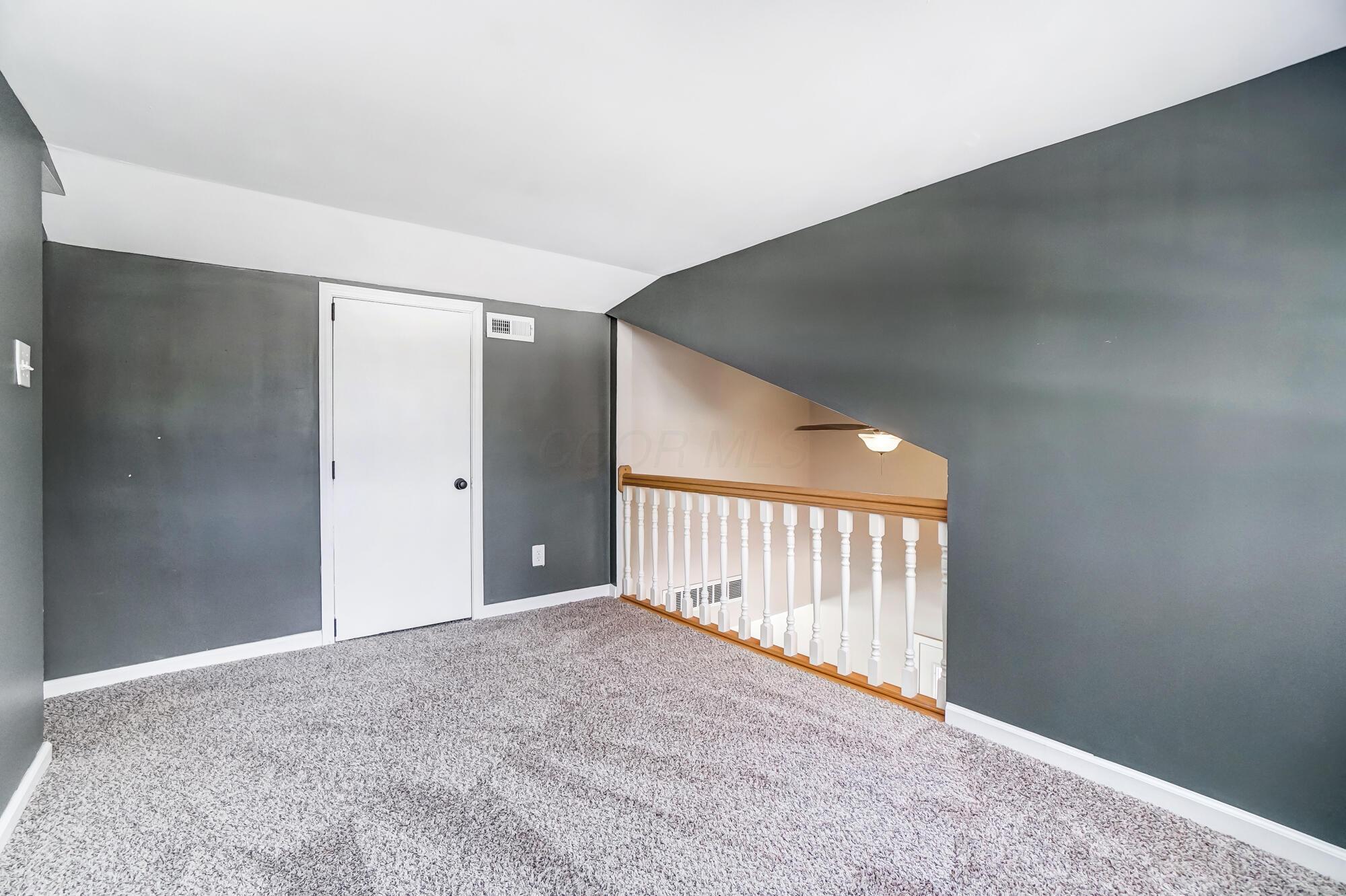 305 Elm Street