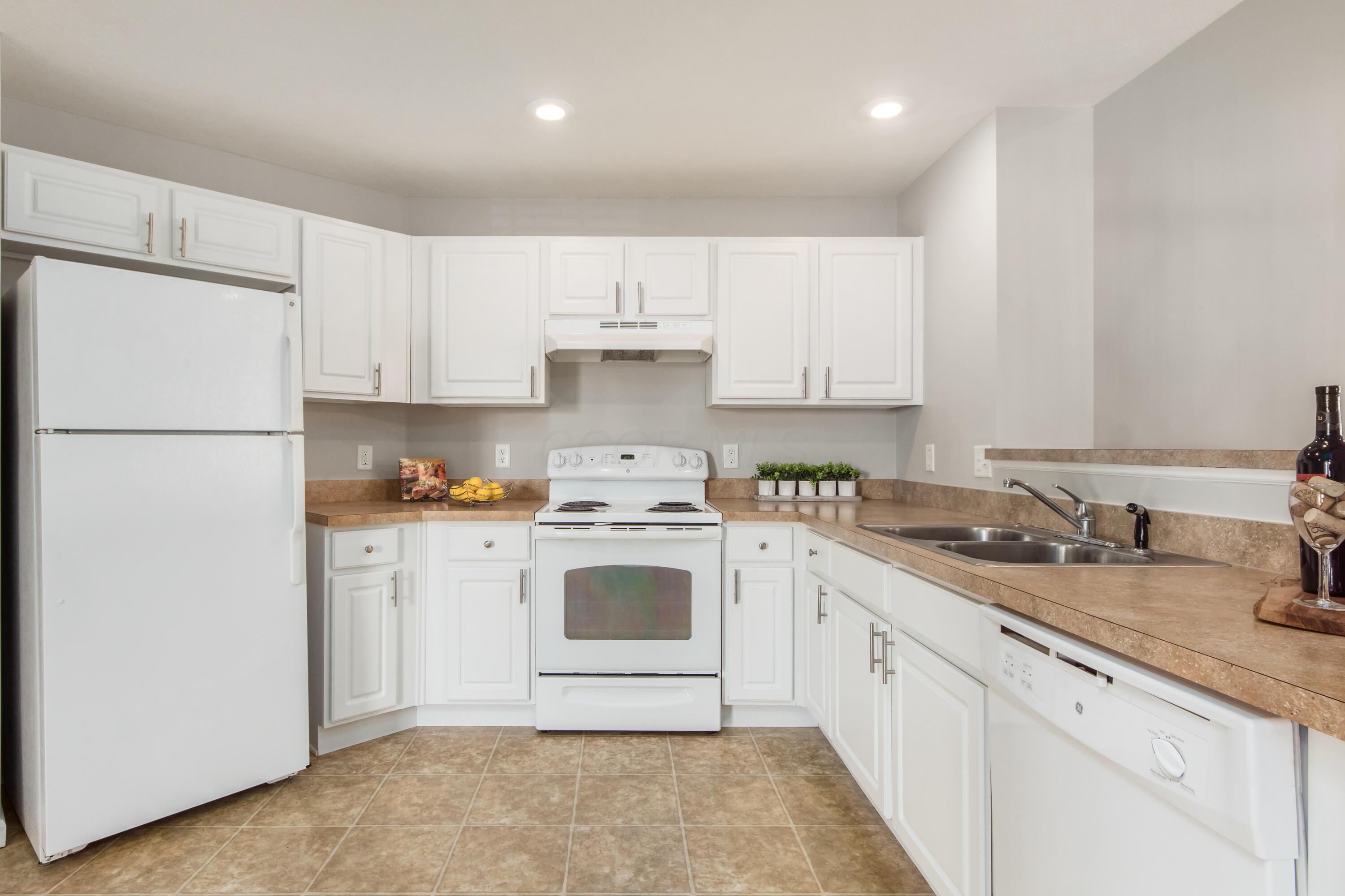 6168 Kirkington Circle