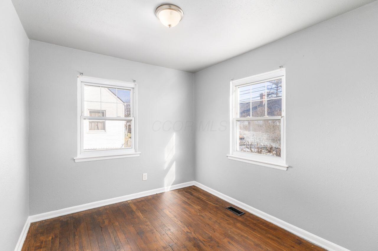 3164 Hamilton Avenue