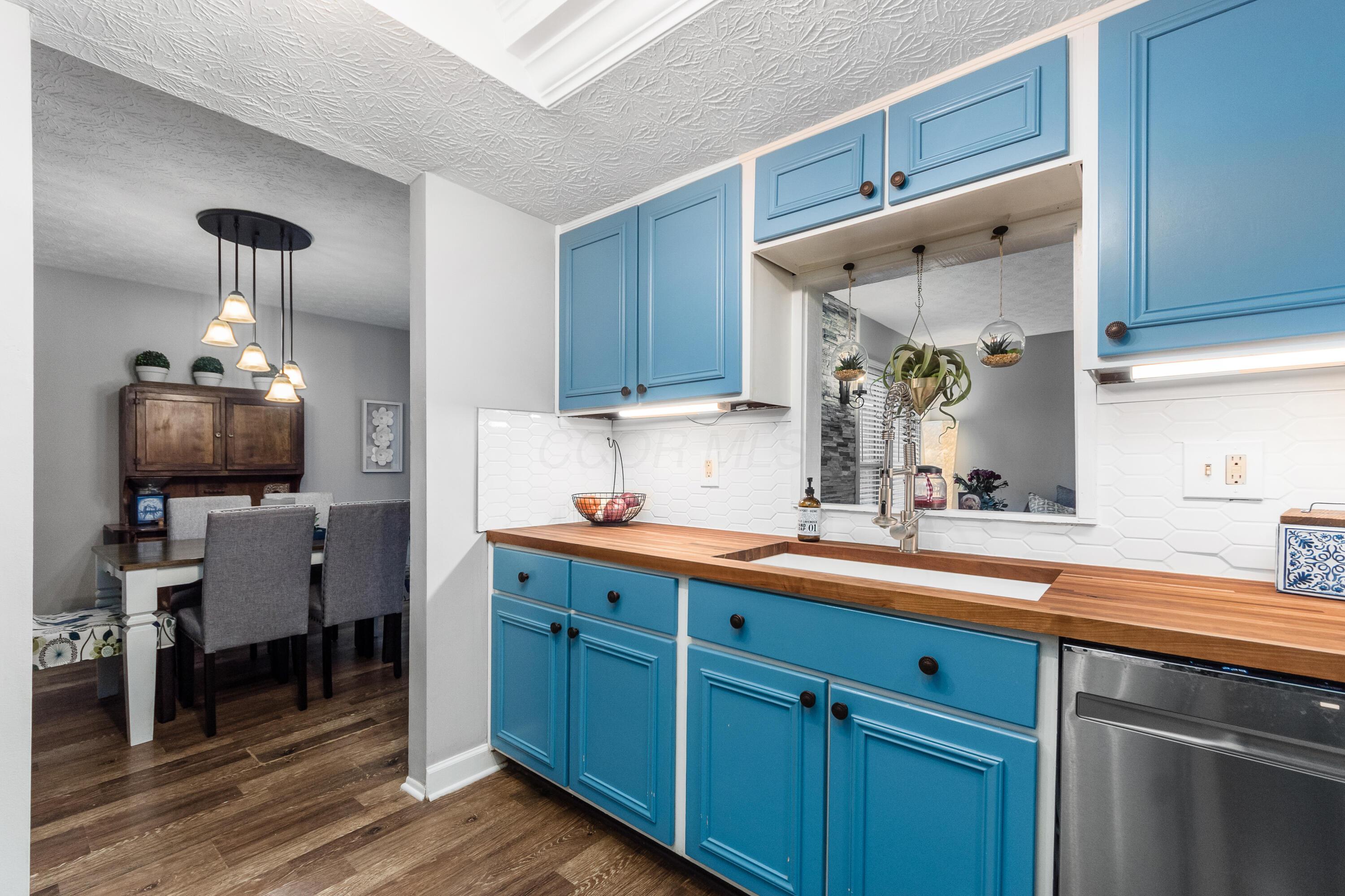 859 Fortunegate Drive