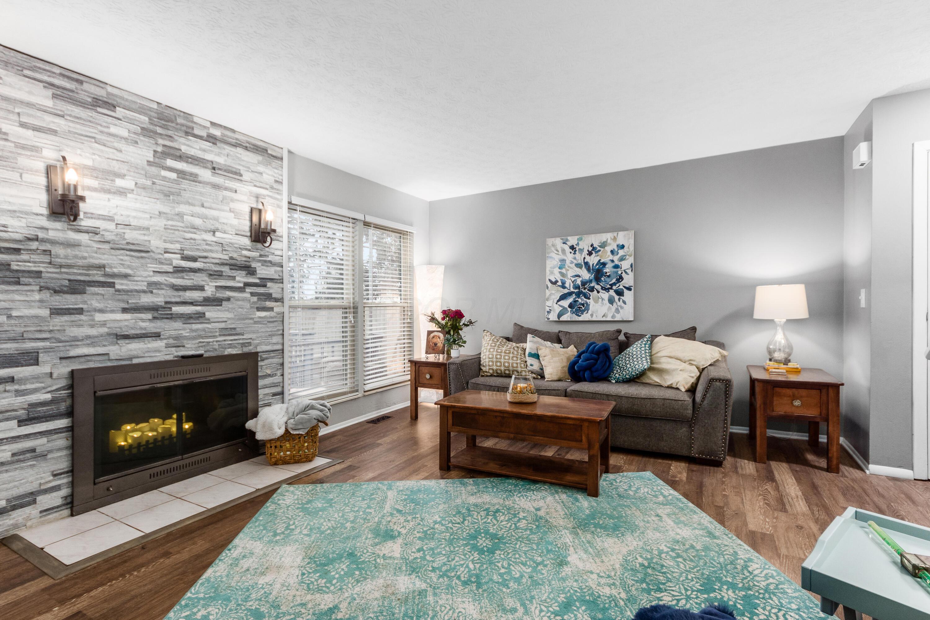 859 Fortunegate Drive