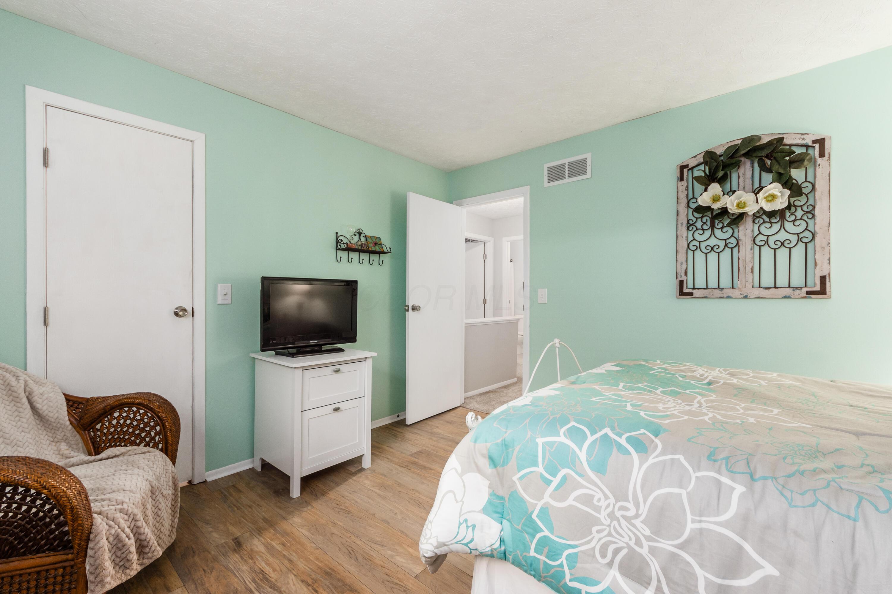 859 Fortunegate Drive