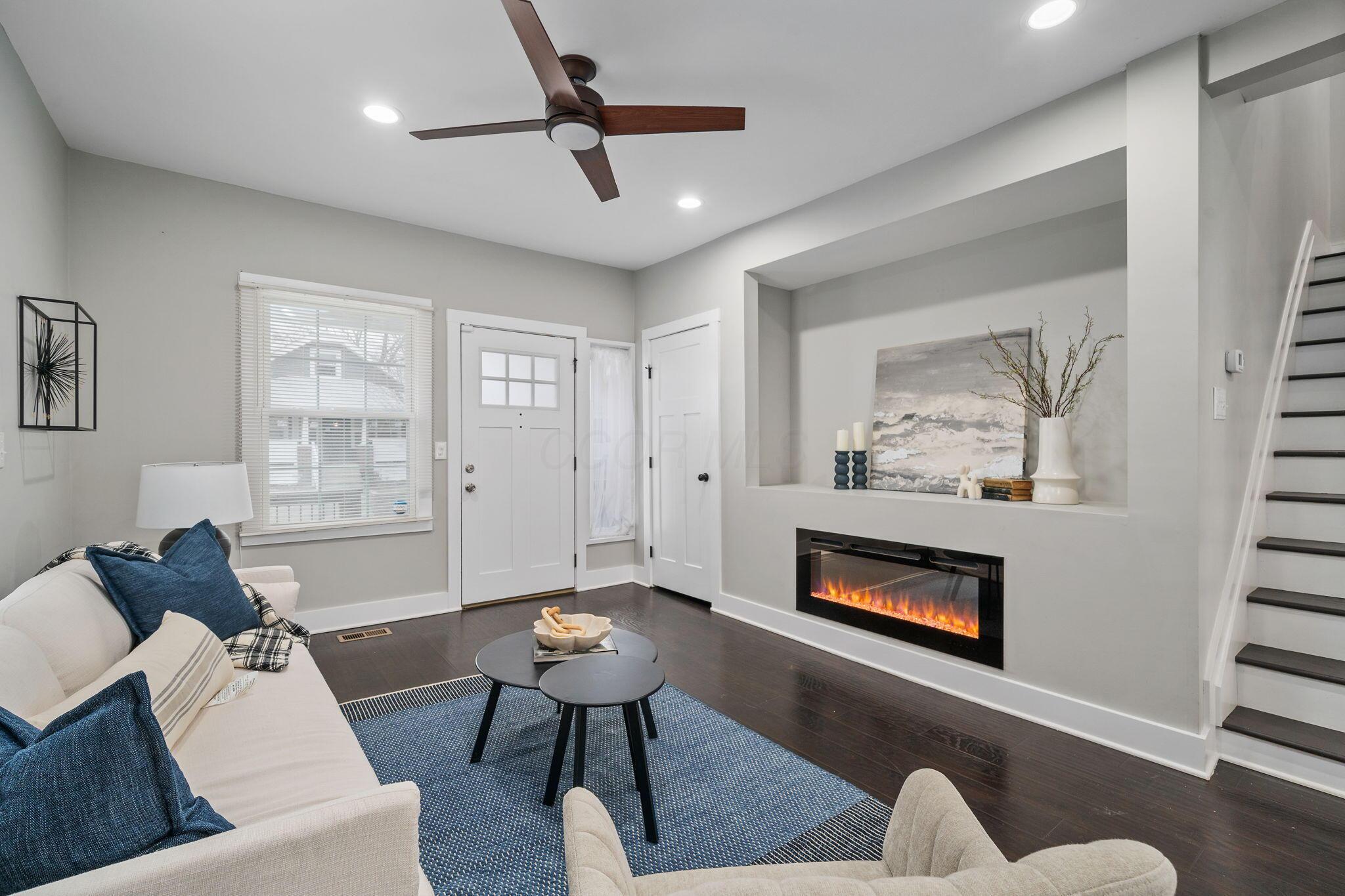 557 E Mithoff Street