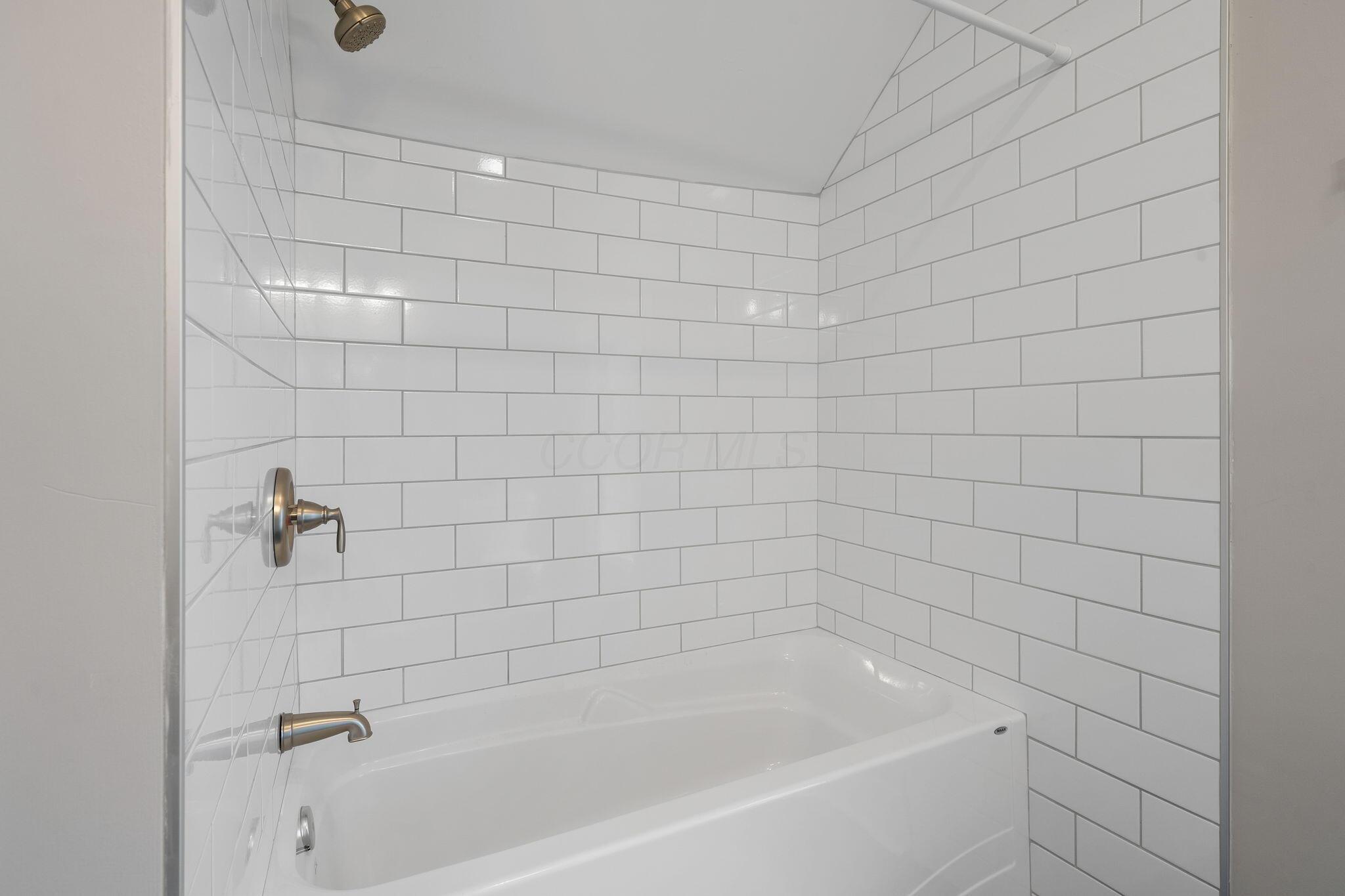 557 E Mithoff Street