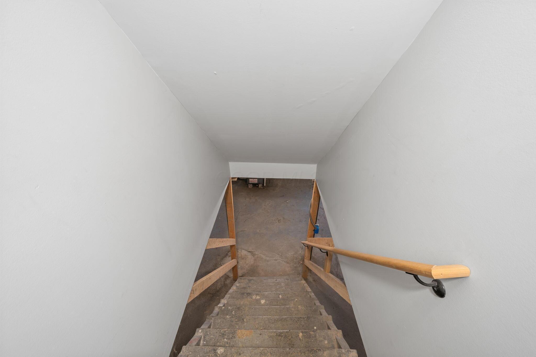 557 E Mithoff Street