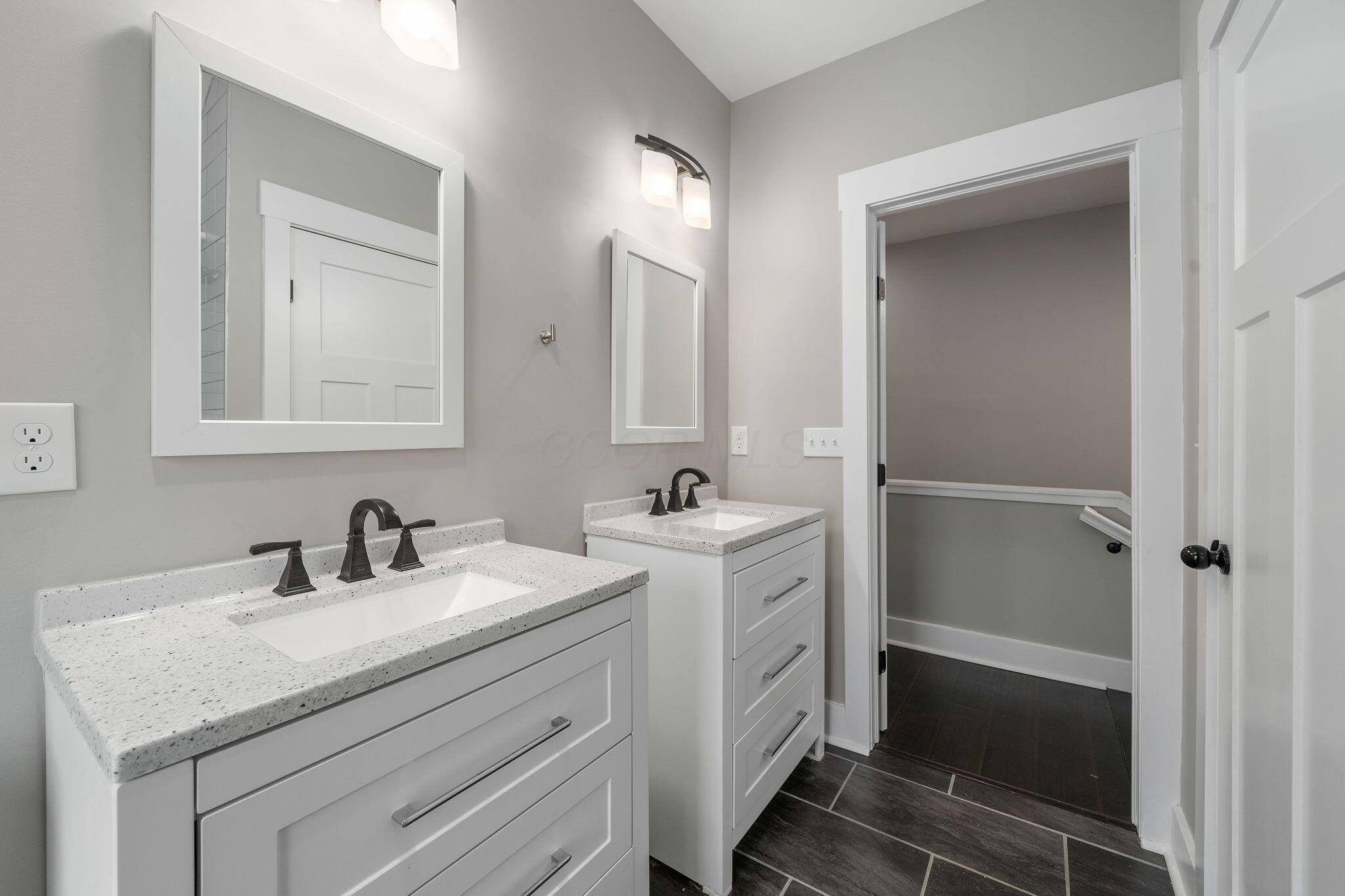 557 E Mithoff Street