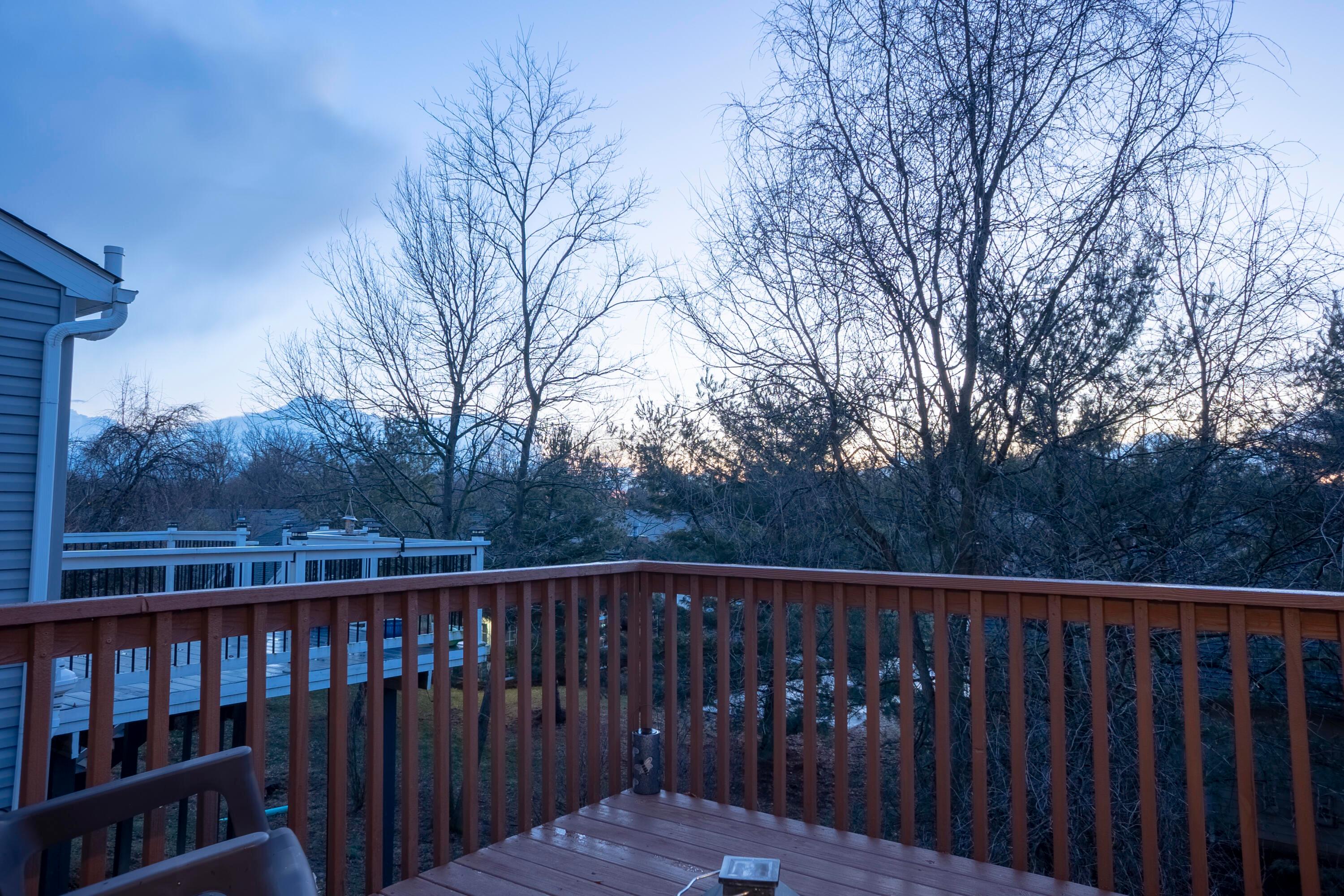 127 Broadstone Circle W