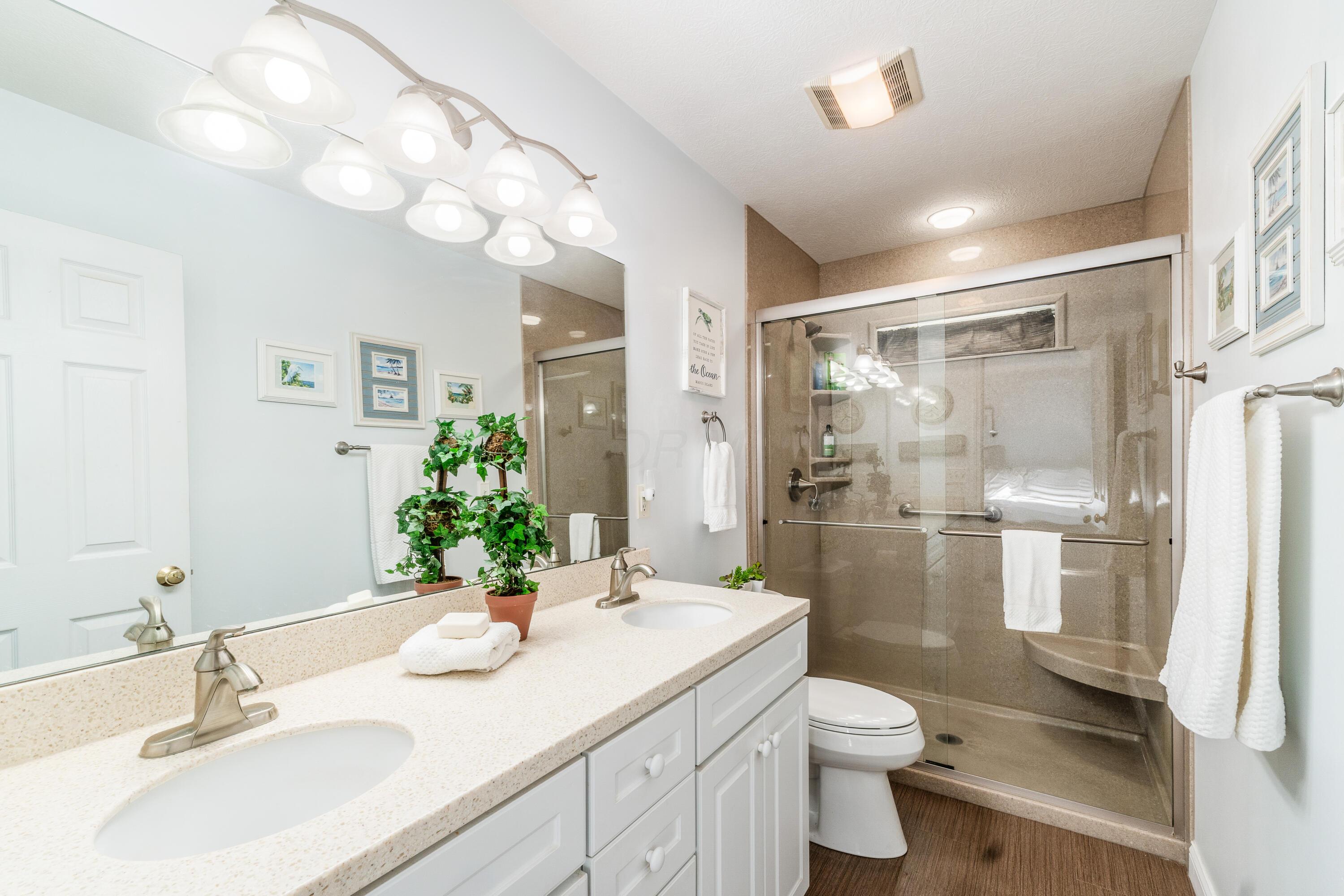 557 Village Green Loop