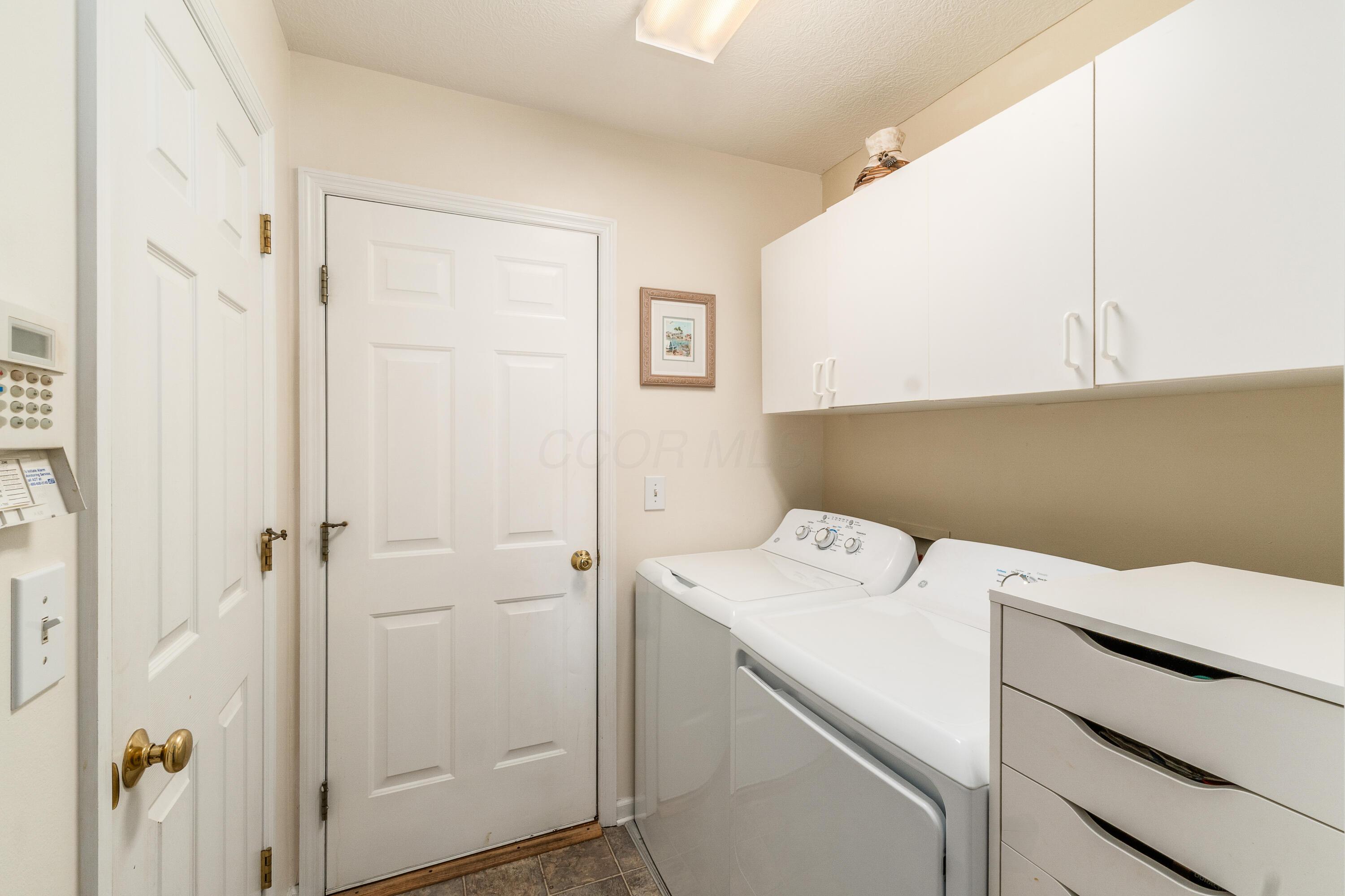 557 Village Green Loop