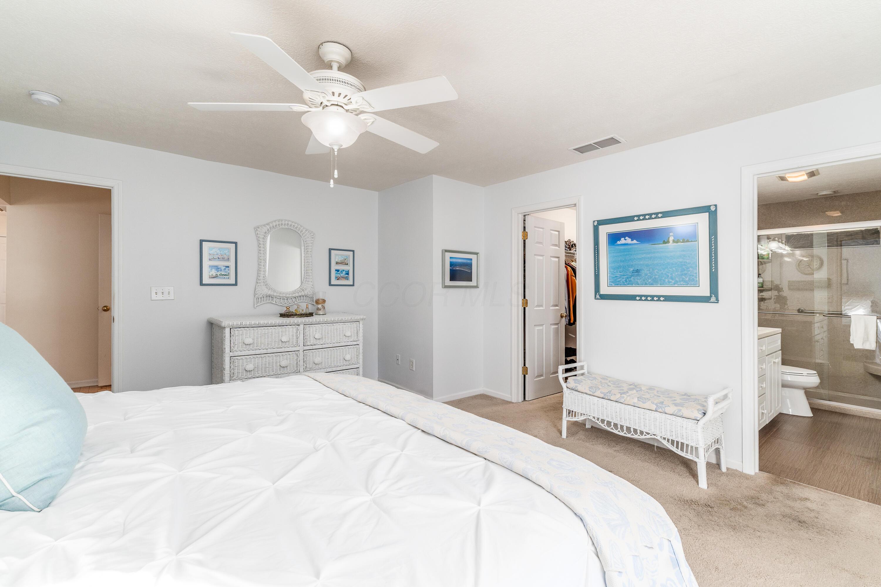 557 Village Green Loop