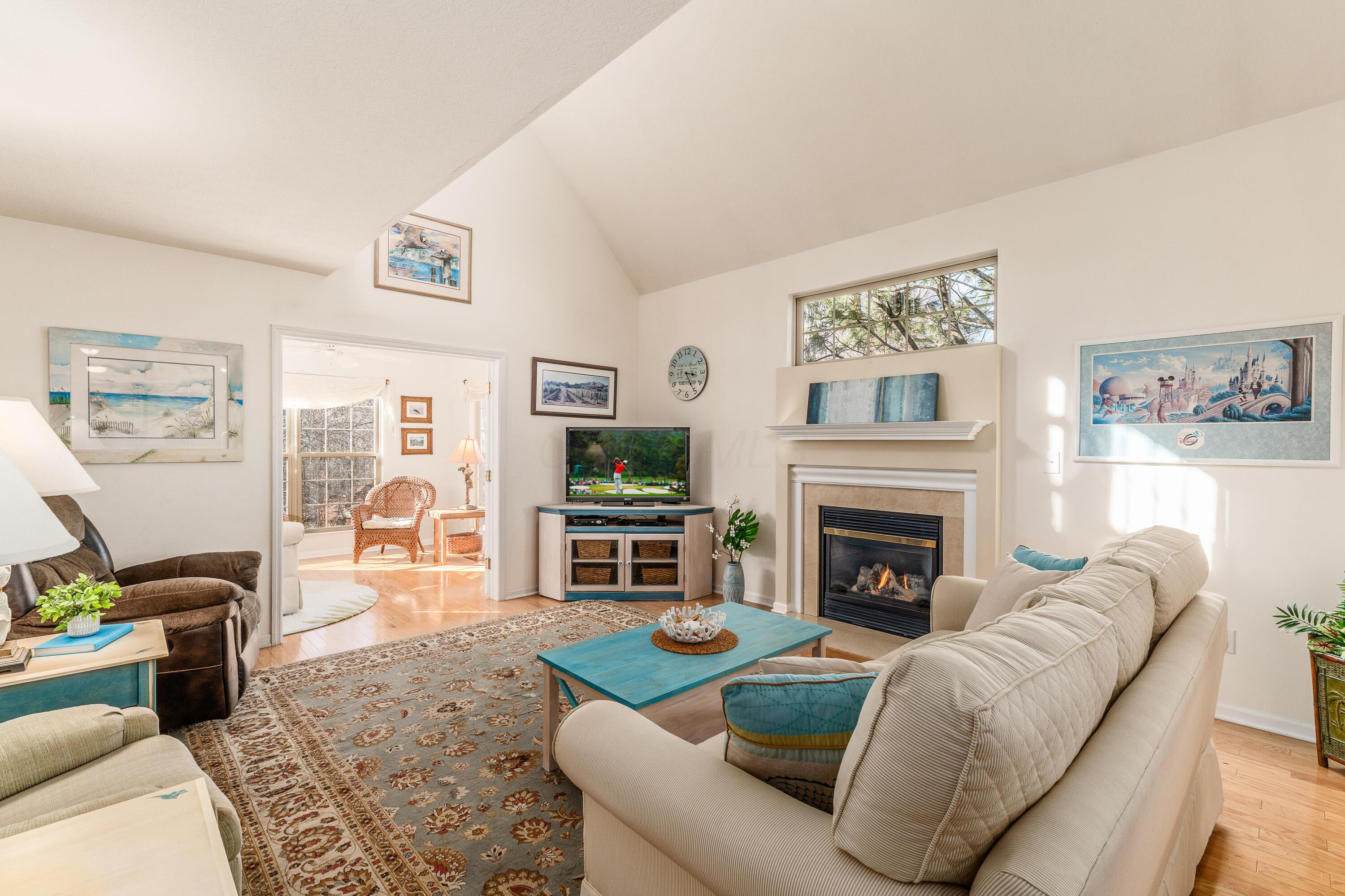 557 Village Green Loop