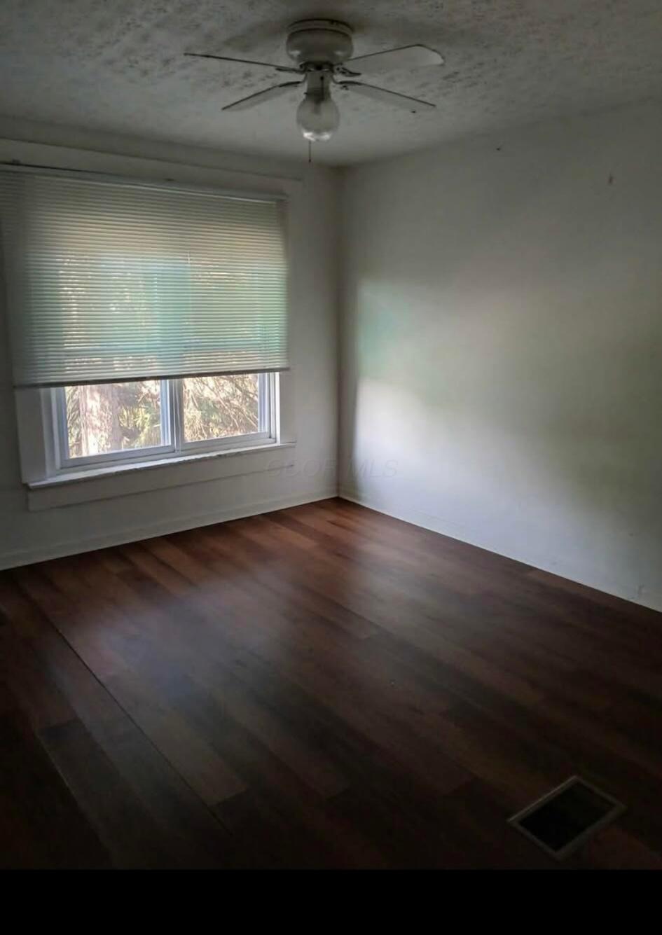 480-482 E Morrill Avenue