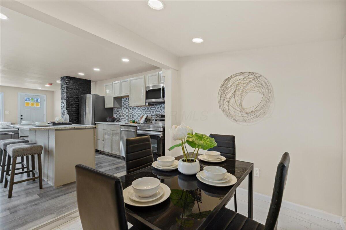 1193 seymour ave Avenue