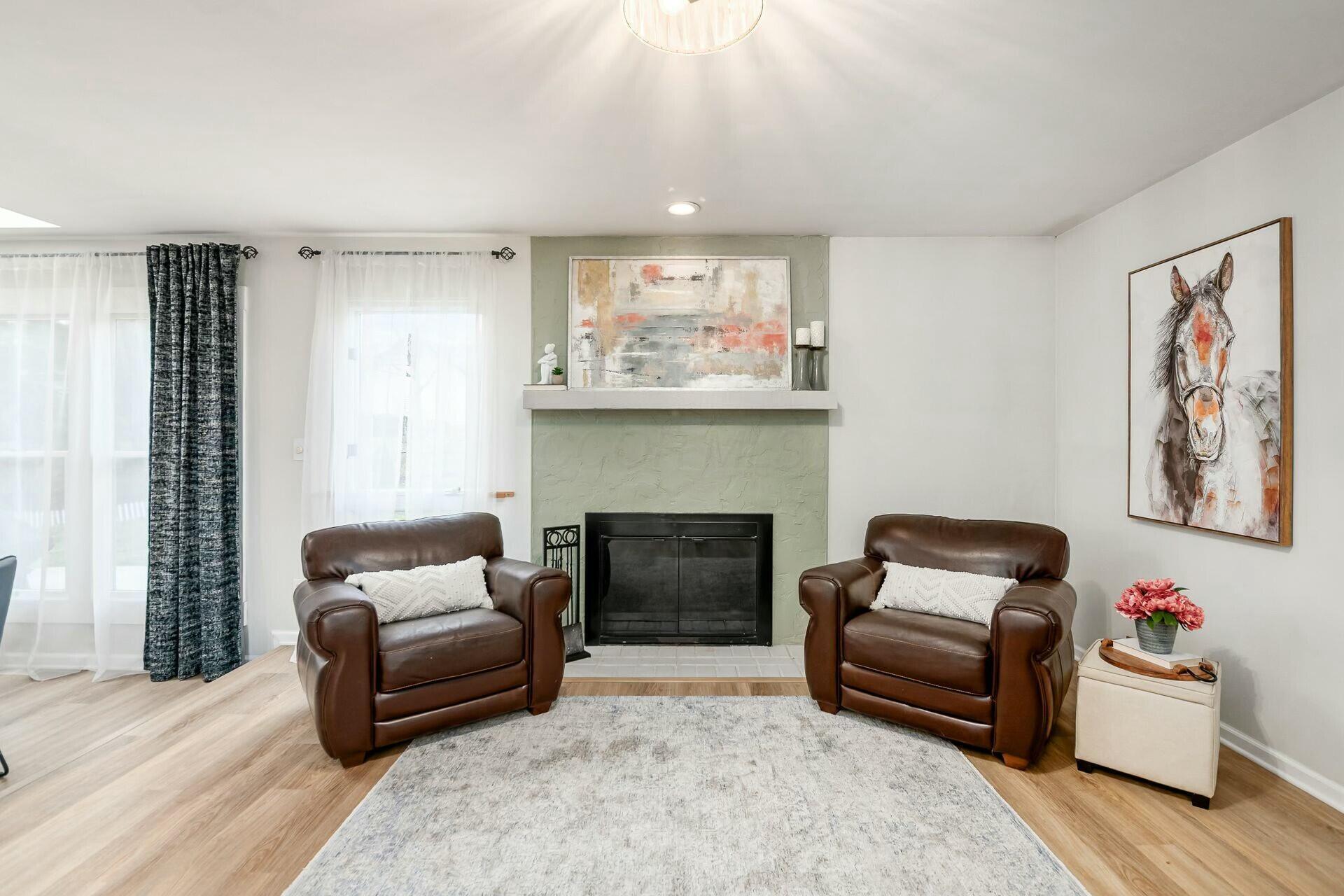 304 E Schrock Road