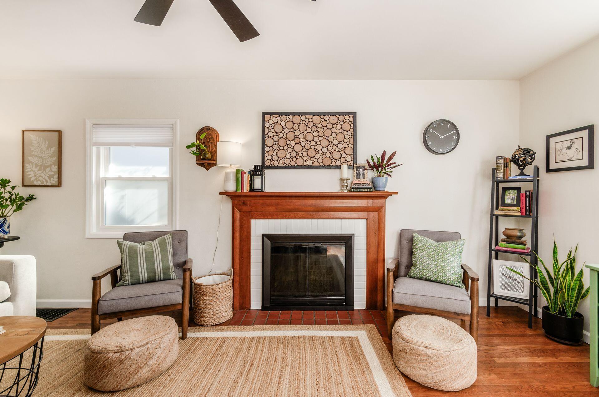 280 E Royal Forest Boulevard