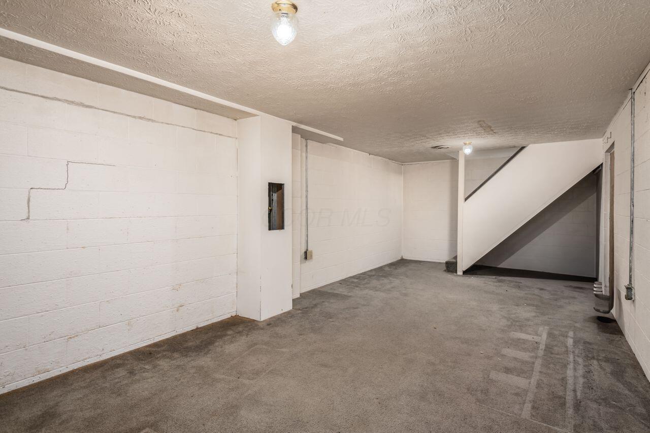 6215 Bellmeadow Drive
