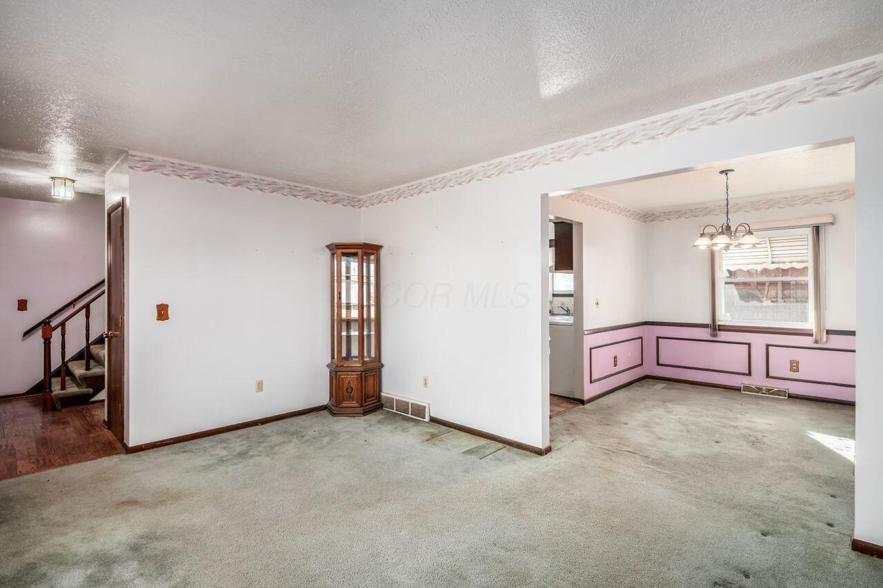6215 Bellmeadow Drive