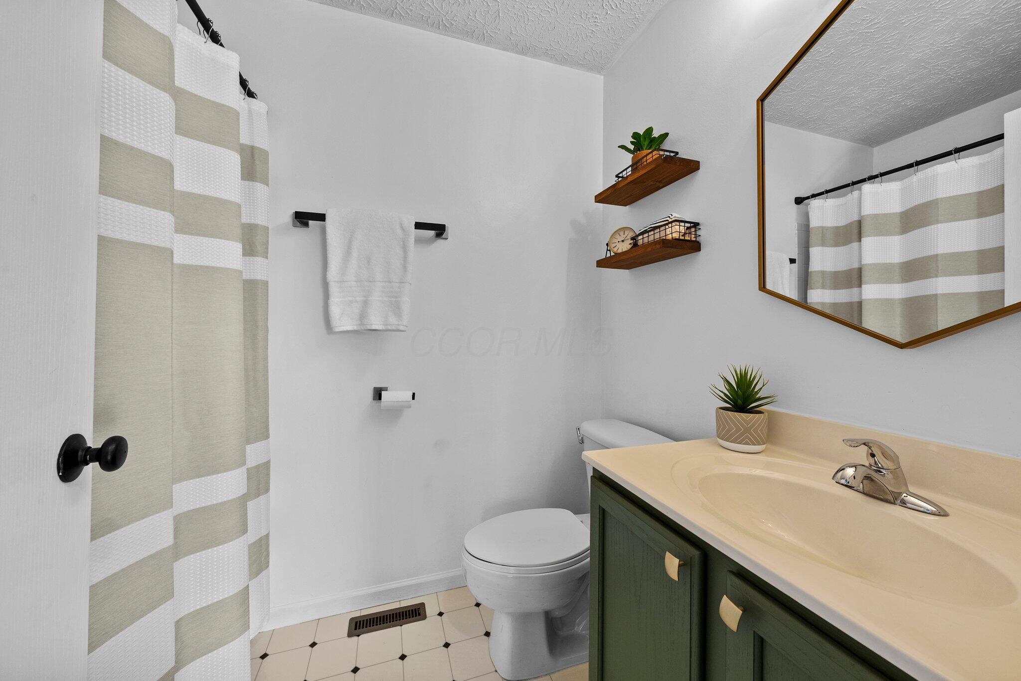 5823 Clover Groff Drive