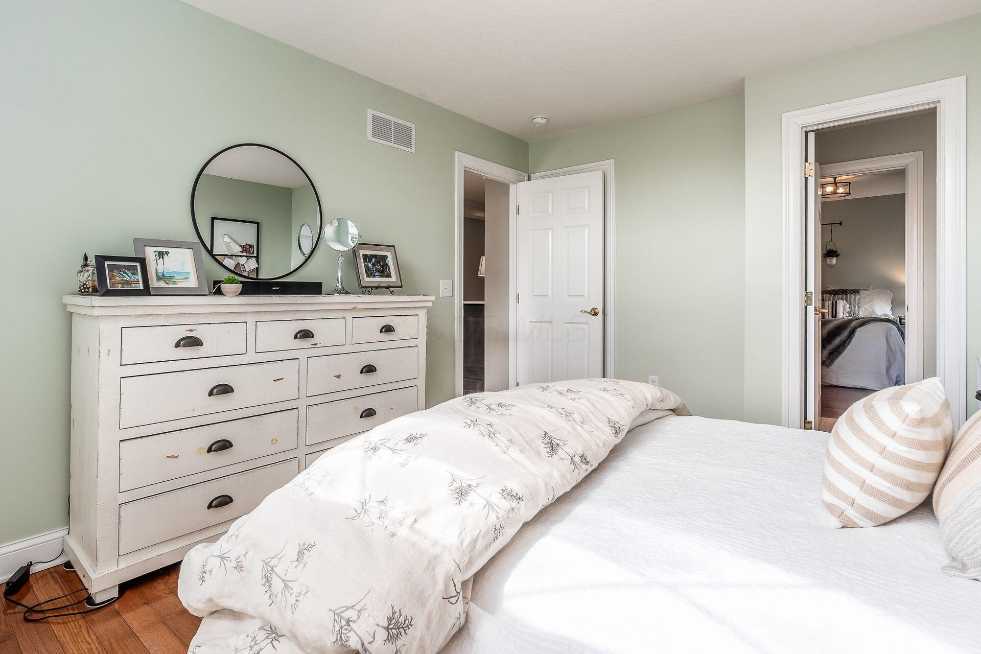 6465 Greenstone Loop