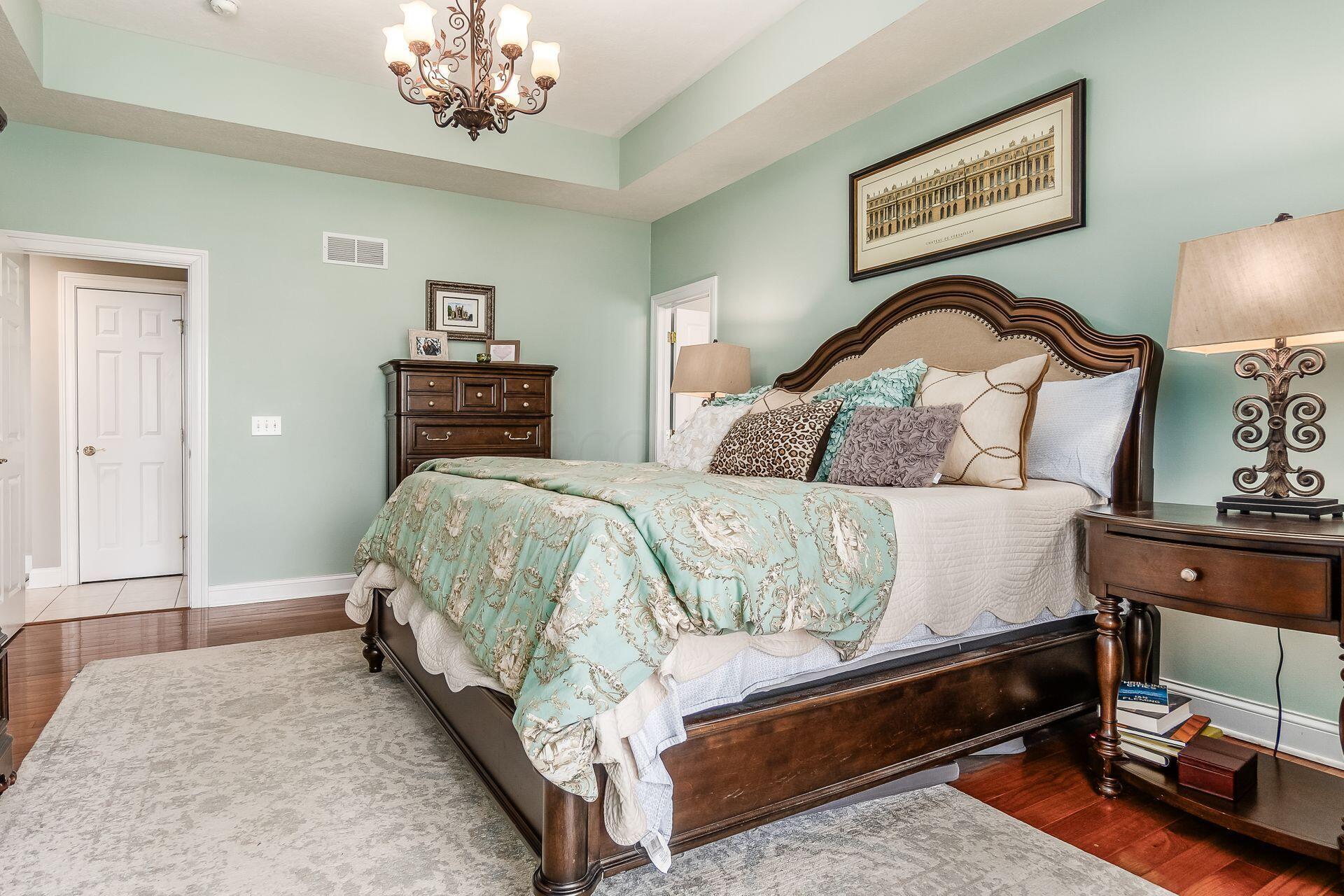 6465 Greenstone Loop