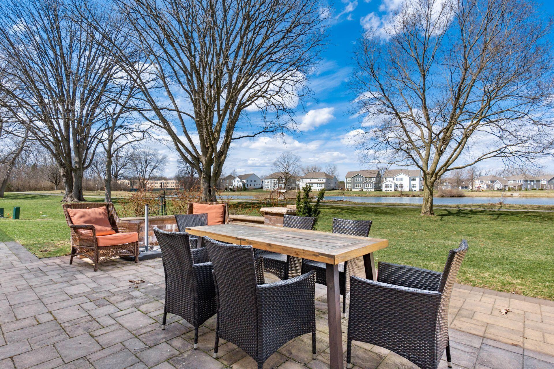 6465 Greenstone Loop