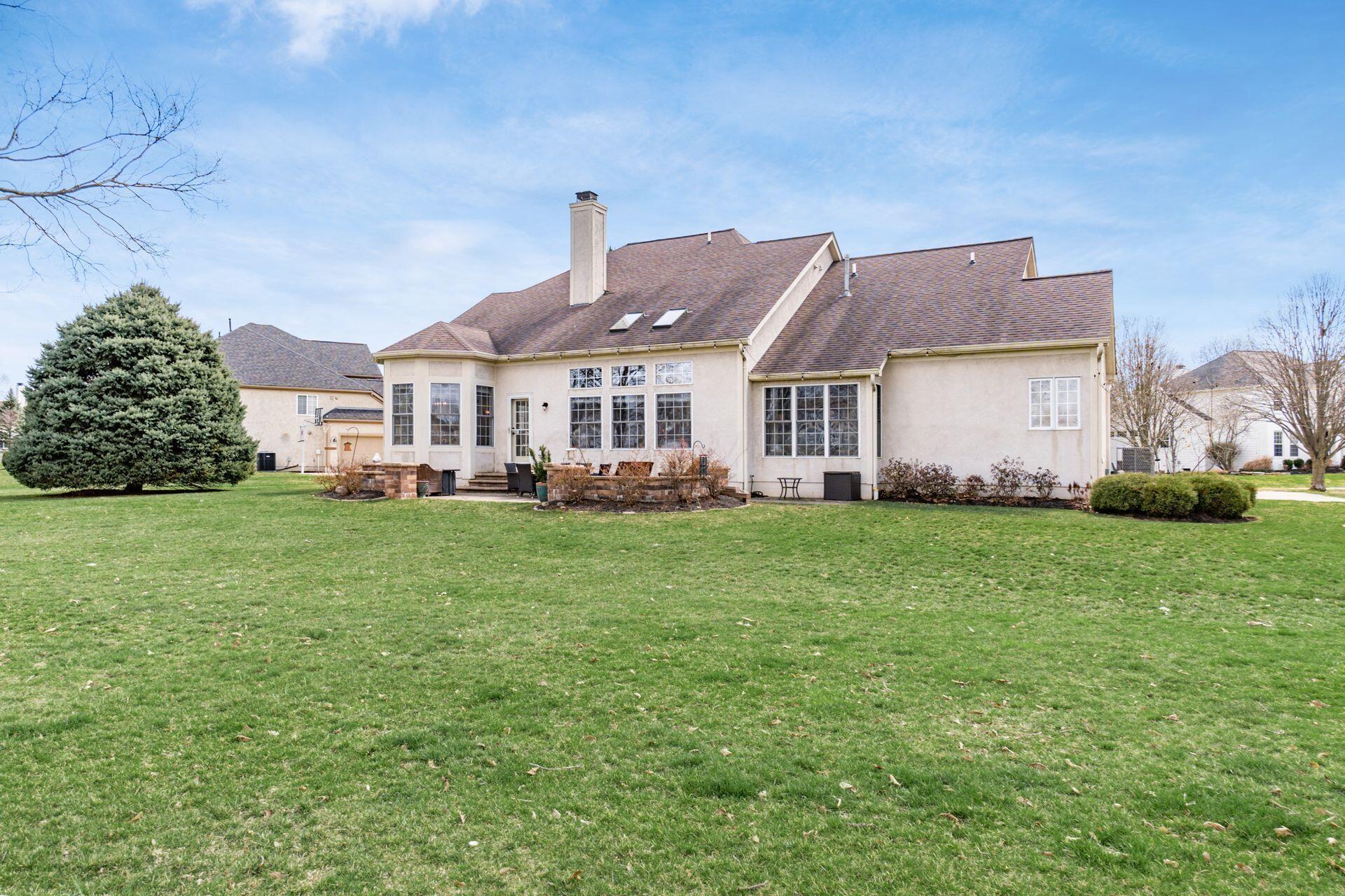 6465 Greenstone Loop