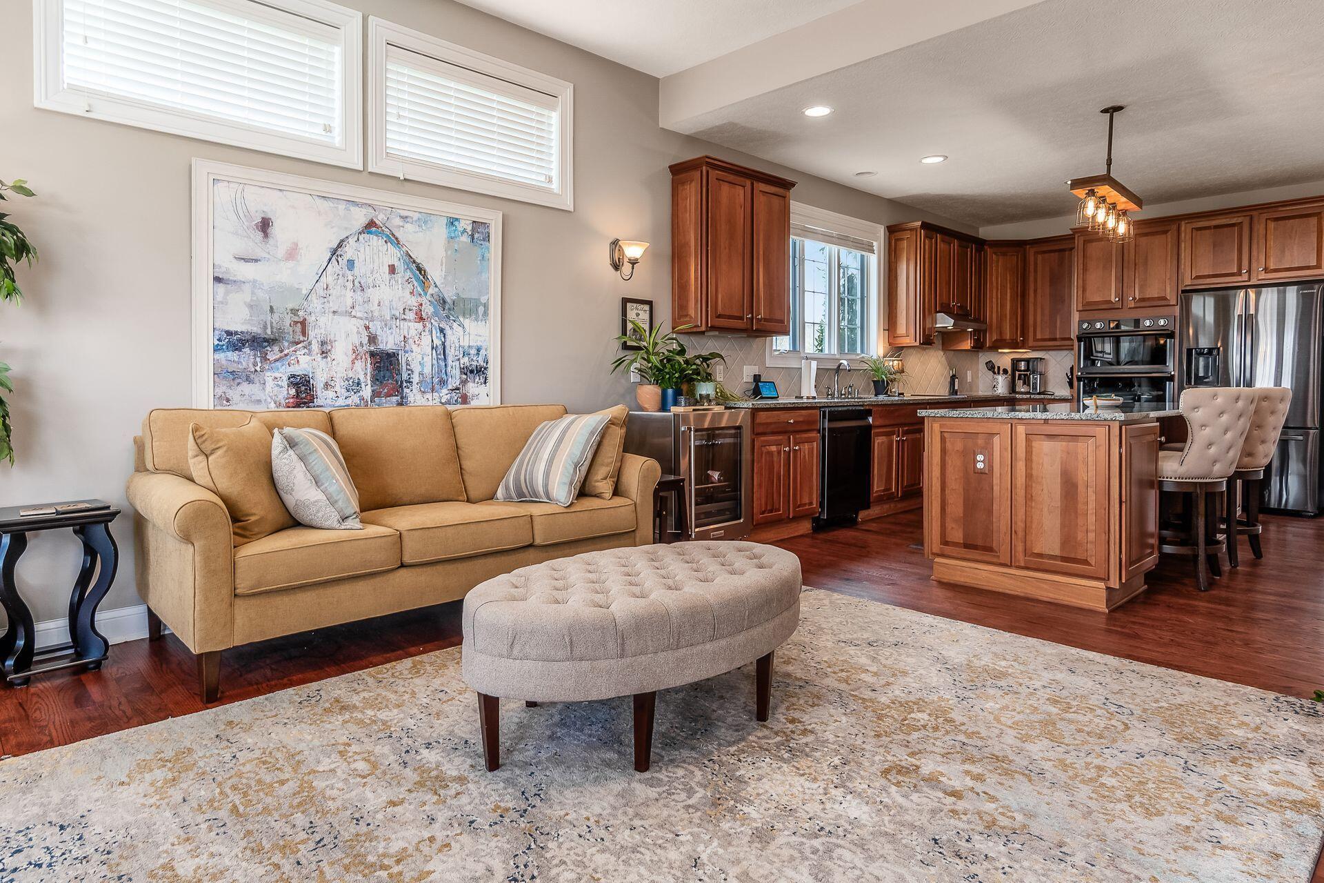 6465 Greenstone Loop